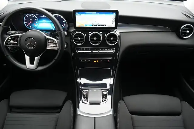Mercedes-Benz GLC view 15