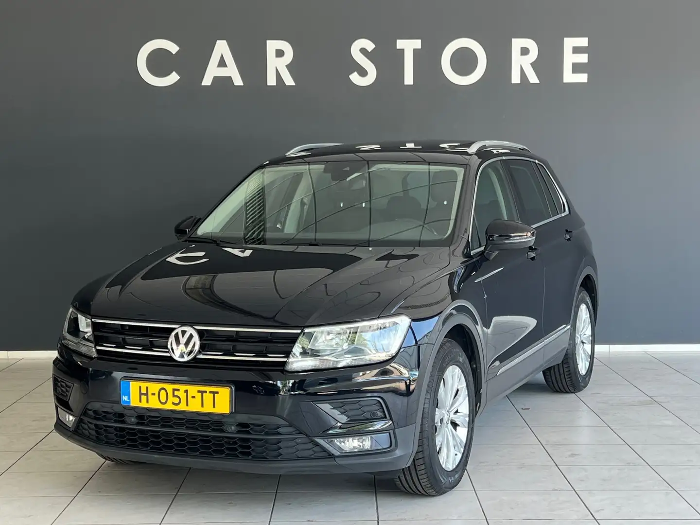 Volkswagen Tiguan 1.5 TSI ACT Comfortline Business PANORAMADAK Noir - 1