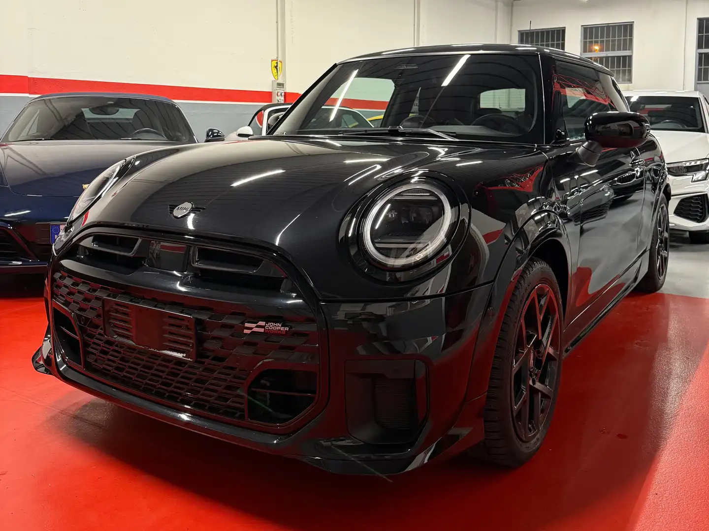 MINI Cooper Mini Cooper 3p 1.5 C JCW auto - NEW MODEL Noir - 1