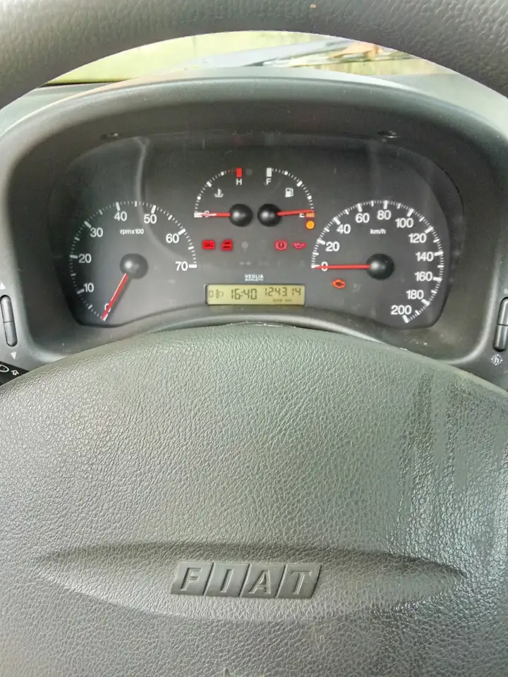 Fiat Punto 5p 1.2 SX c/SS 75cv, foto 4