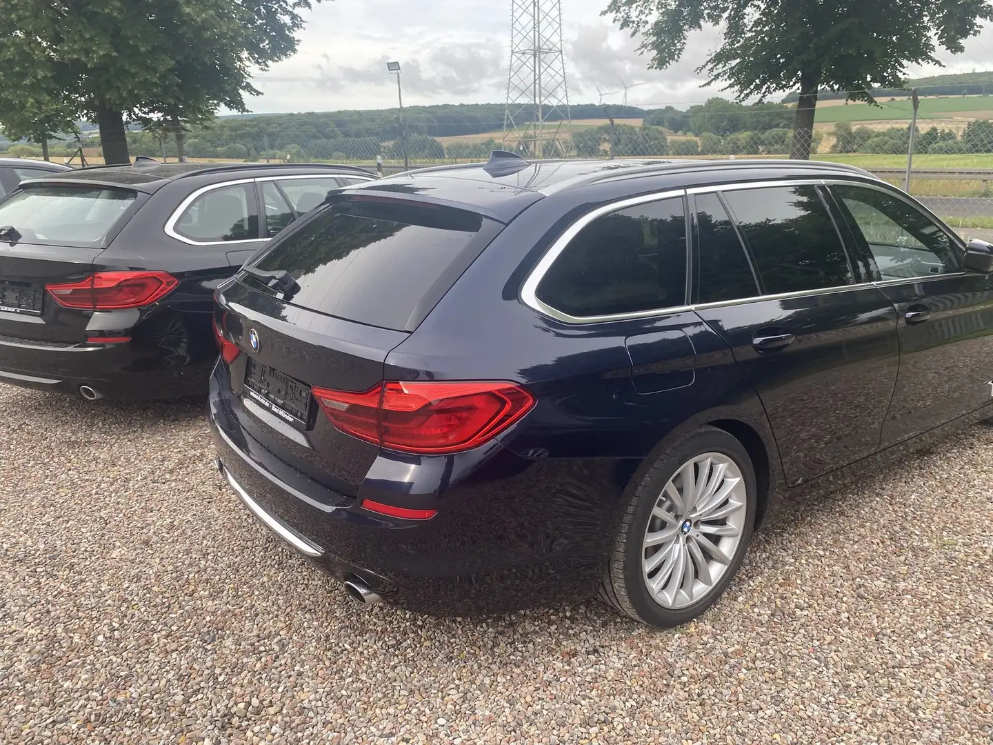 BMW 530 d Luxury Line AHK+LED+HUD+Pano Azul - 2