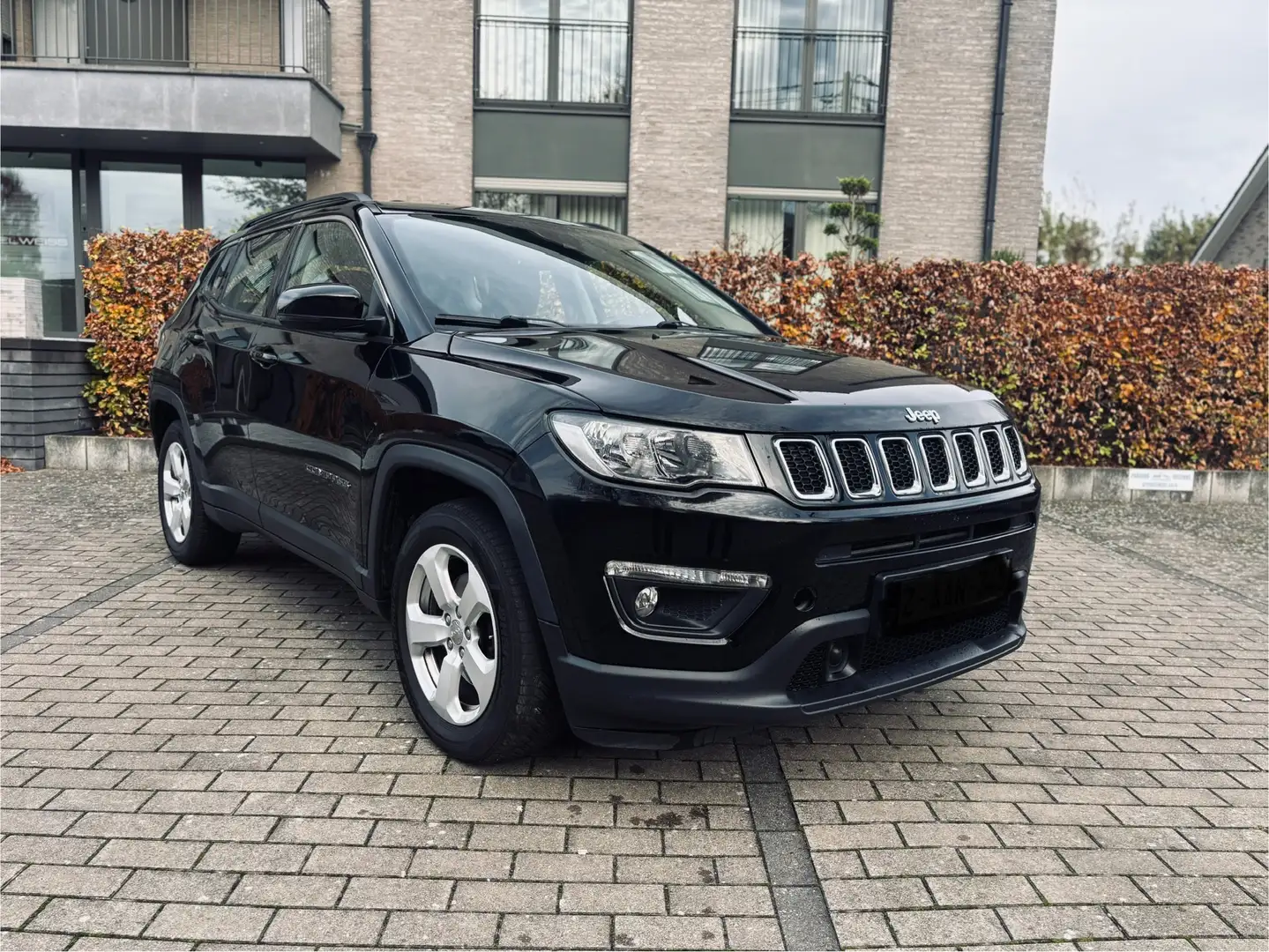 Jeep Compass prete a immatriculer Noir - 1