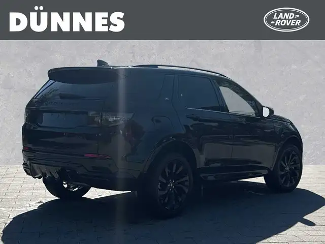 Land Rover Discovery Sport view 2