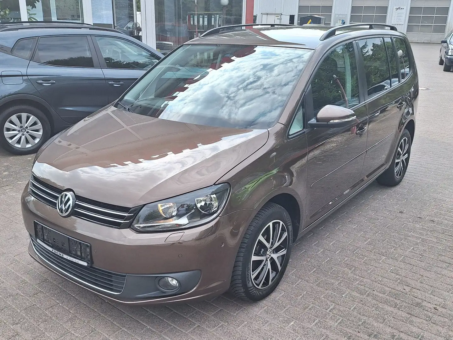 Volkswagen Touran TDI Comfortline BMT 2.Hand PDC Sitzhzg. Brun - 1