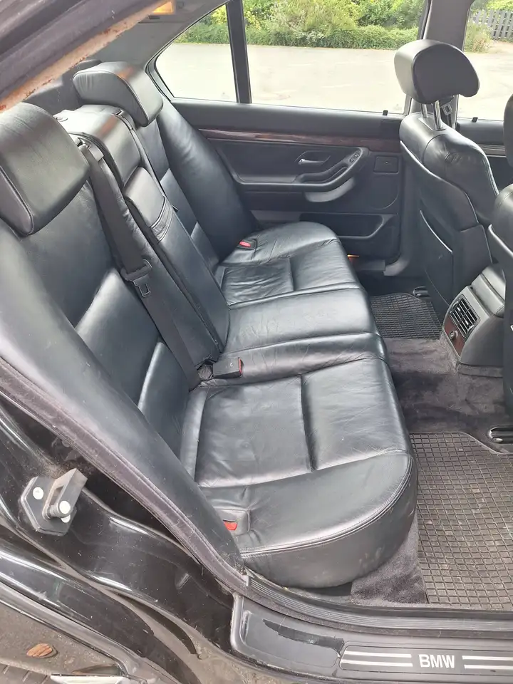 BMW 740i, foto 6