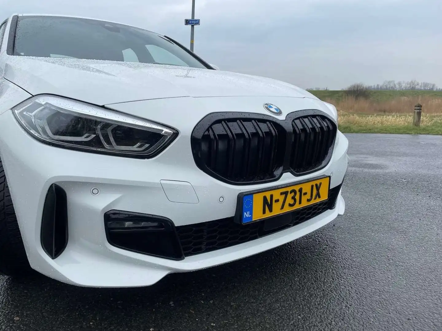 BMW 118 118  M-Sport Wit - 2