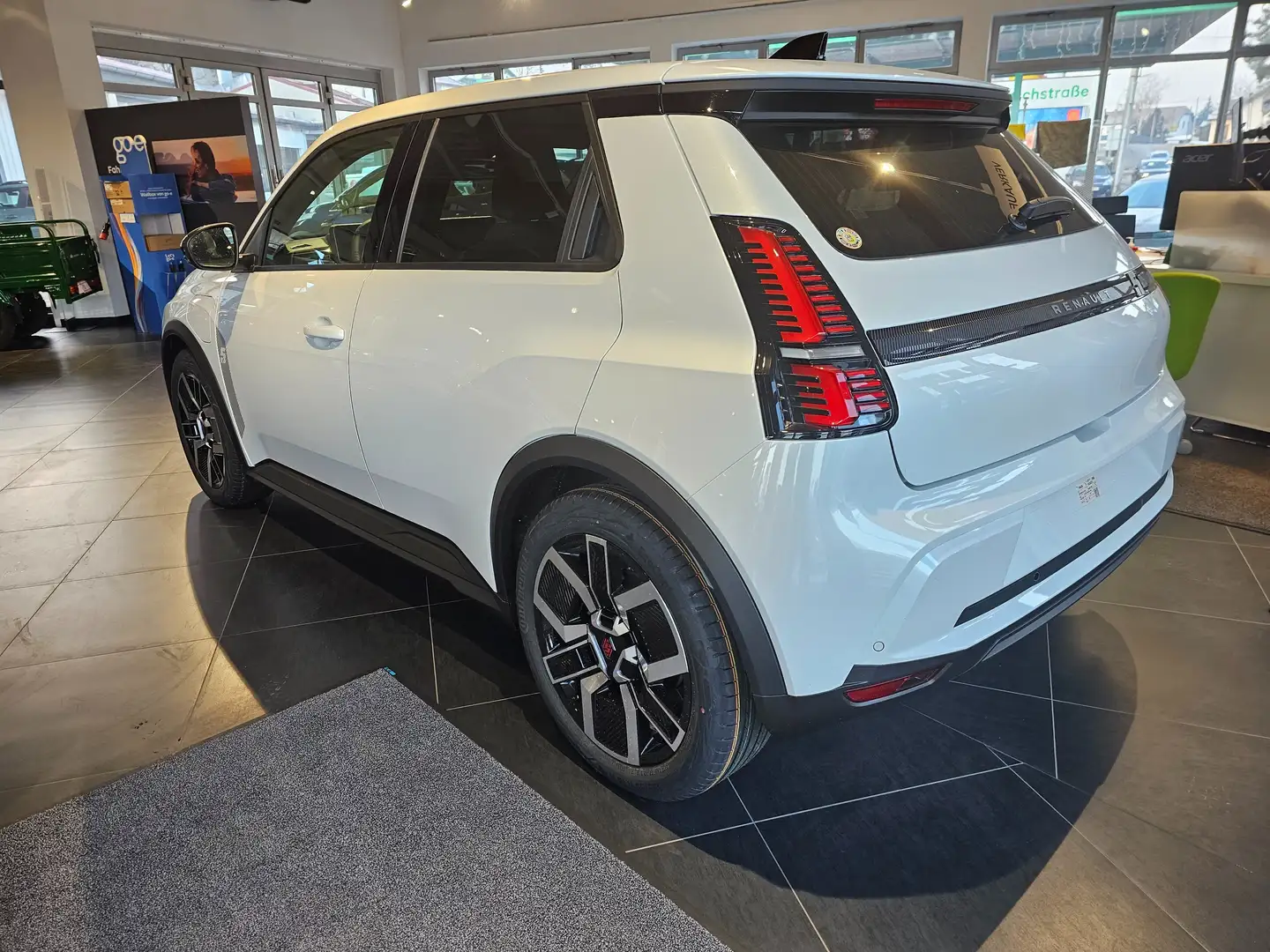 Renault R 5 R5 E-Tech 150 PS 52kWh Comfort Range Techno Techno Weiß - 2