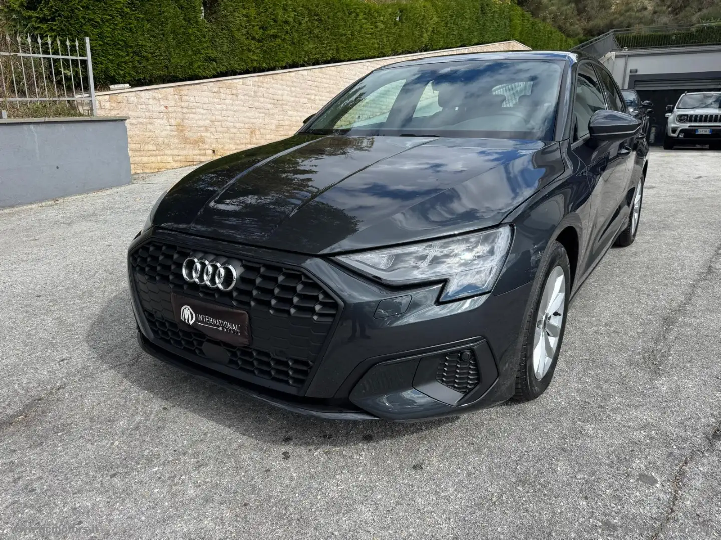Audi A3 SPB 35 TDI S tronic Business Grijs - 1