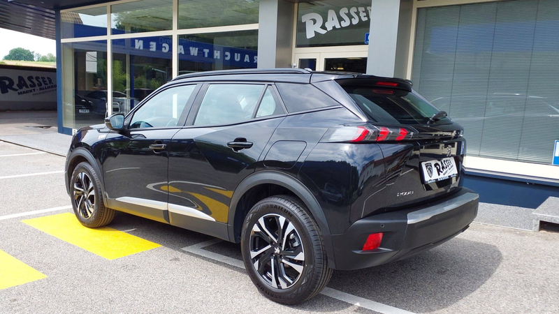Peugeot 2008 1.5 BlueHDI 100 Allure — photo 6