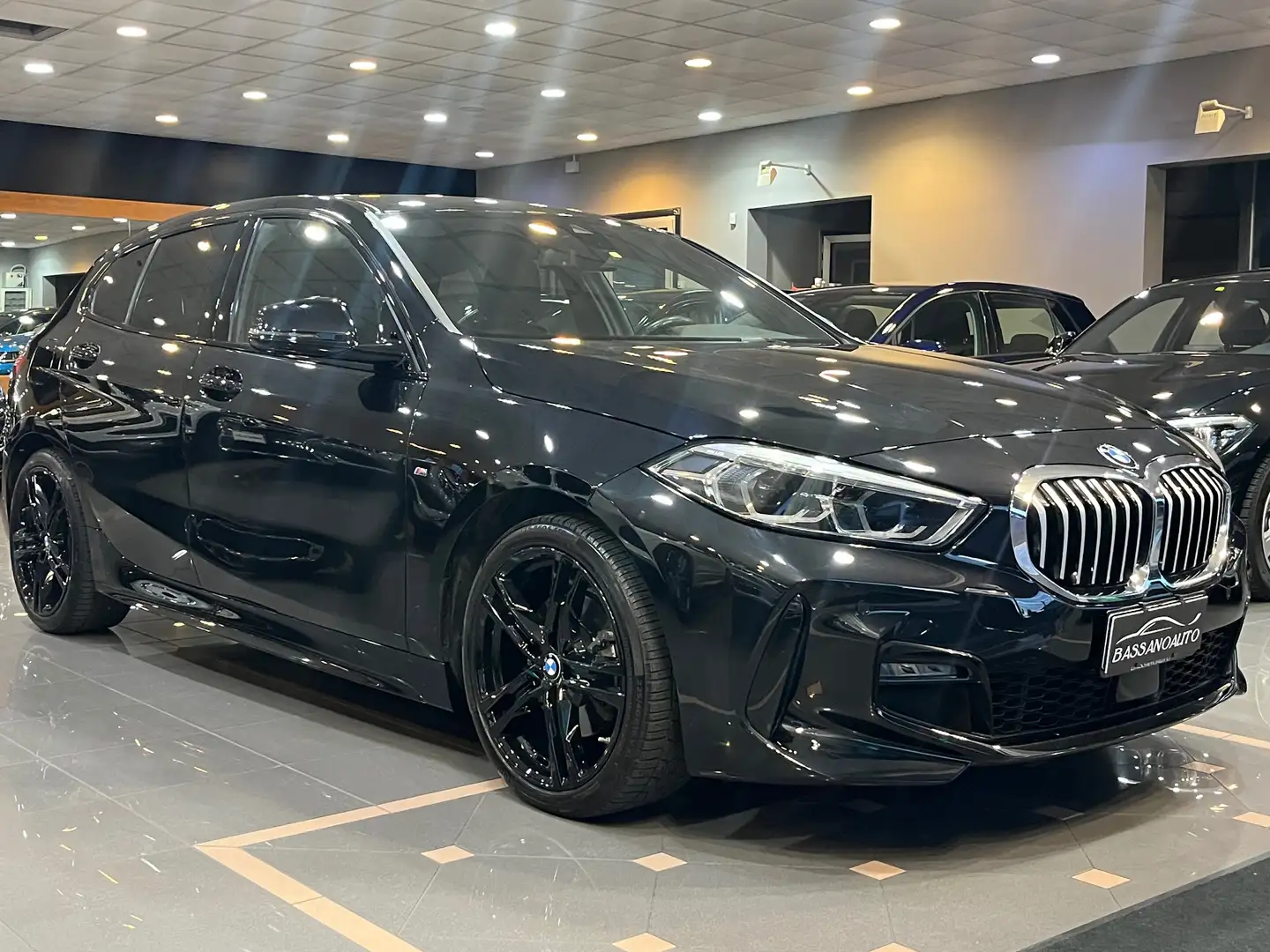 BMW 118 118d Msport Unico proprietario ! Negru - 2