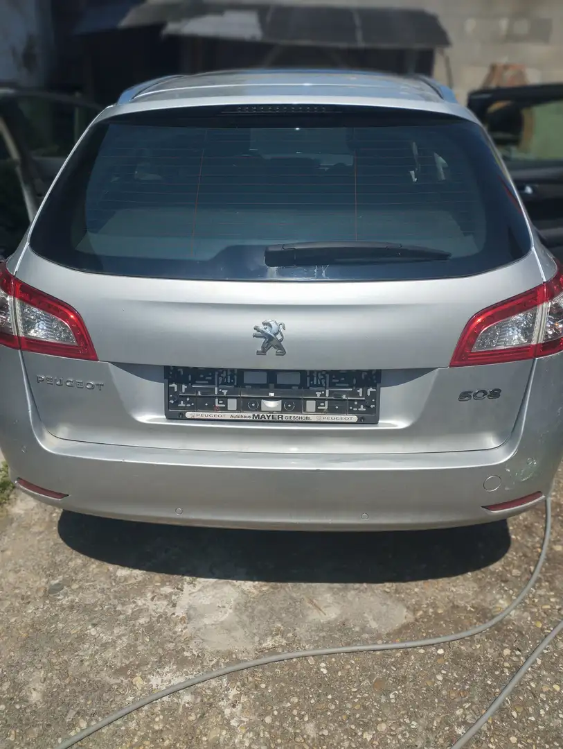 Peugeot 508 508 SW 2,0 HDI 140 FAP Business Line Business Line Silber - 2