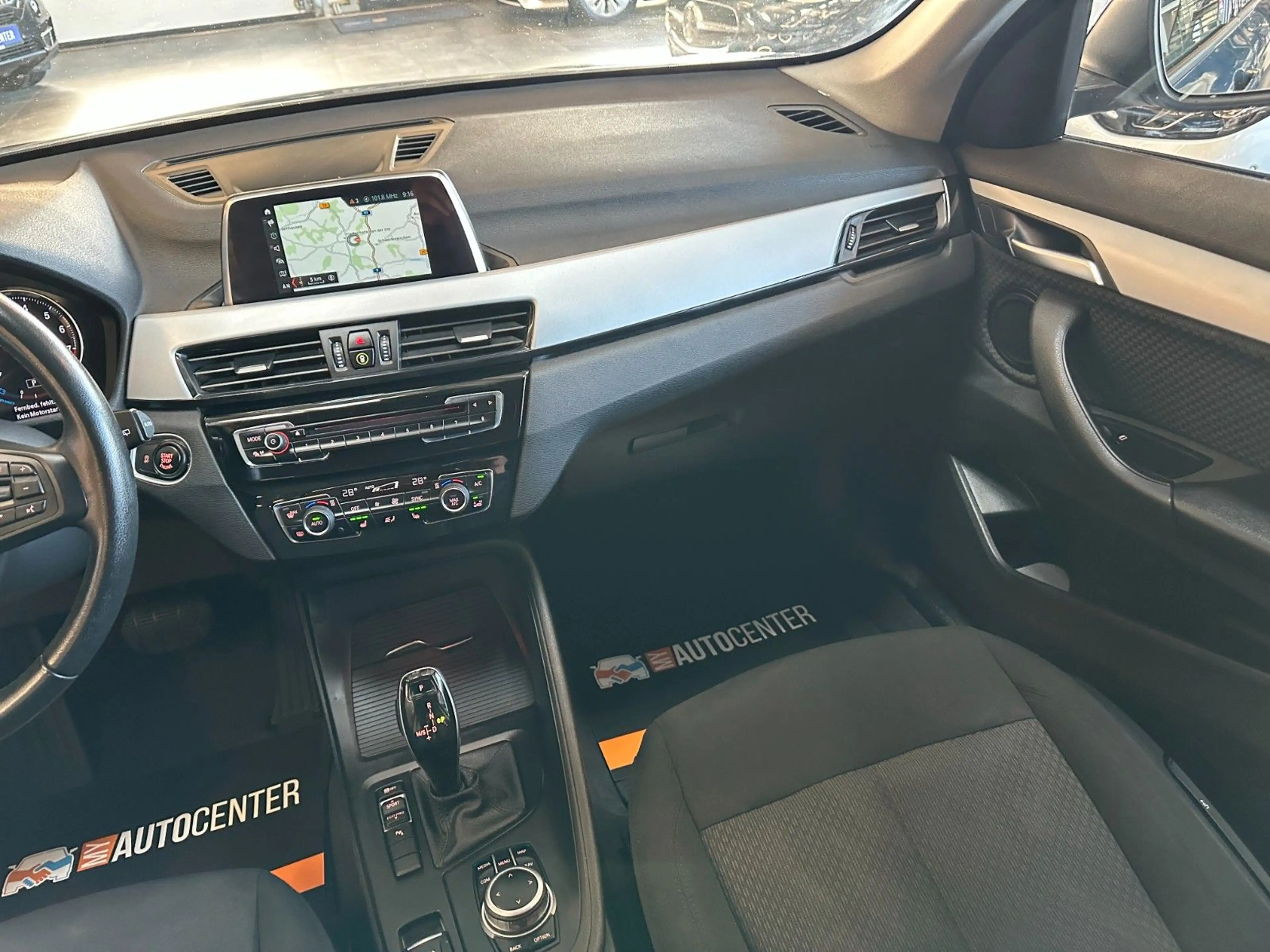 BMW X1 sDrive *TÜV 6/28*NAV*TEMPO*2-ZONEN*PDC(CAM)* — photo 7