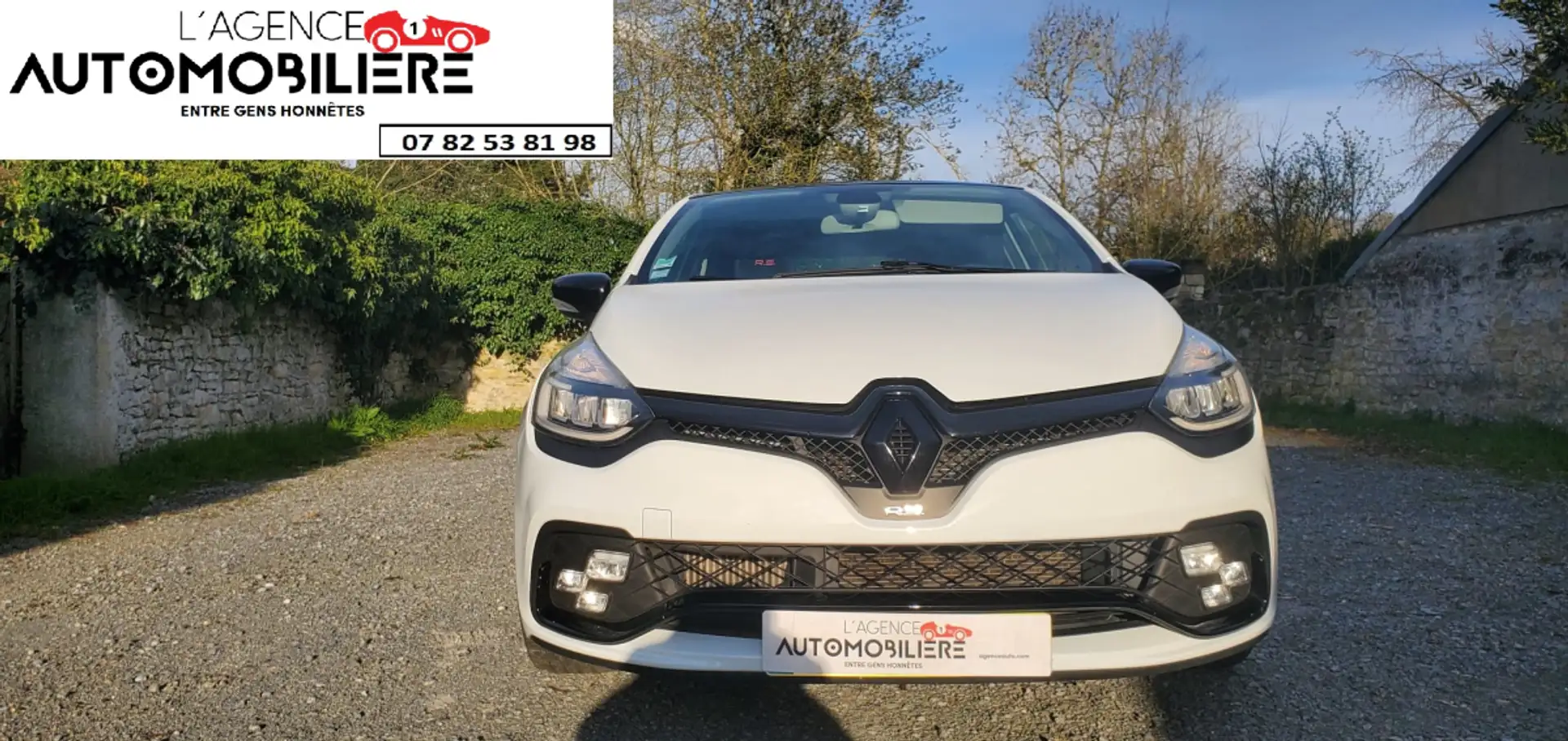 Renault Clio IV RS TROPHY Phase II 220 1.6 TCE EDC BVA S/S White - 2