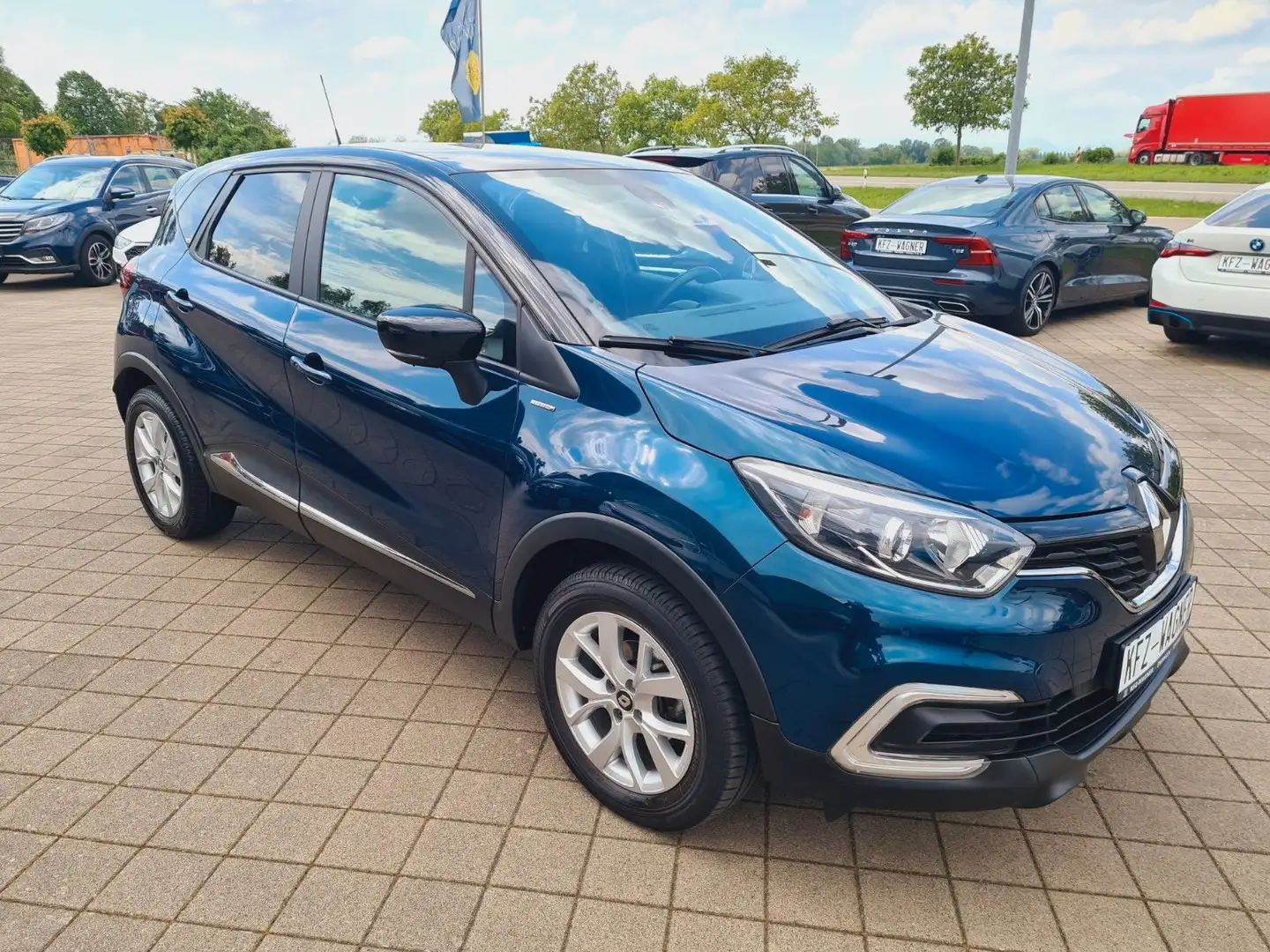 Renault Captur Limited NAVI KEYLESS PDC KLIMAAUTOM Negro - 2