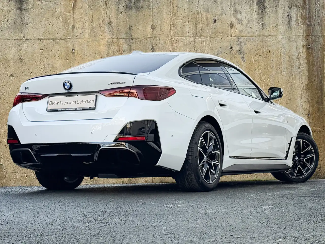 BMW i4 2026
