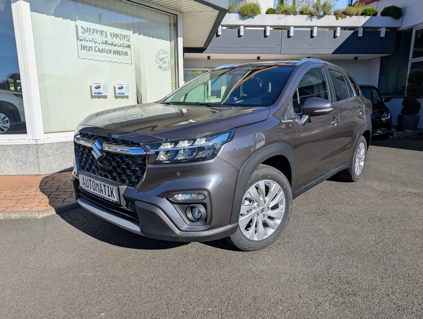 Suzuki S-Cross 1.5 Vollhybrid Comfort AGS Grau - 2
