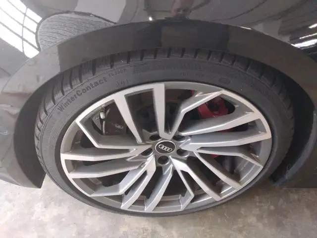 Audi RS5 view 6
