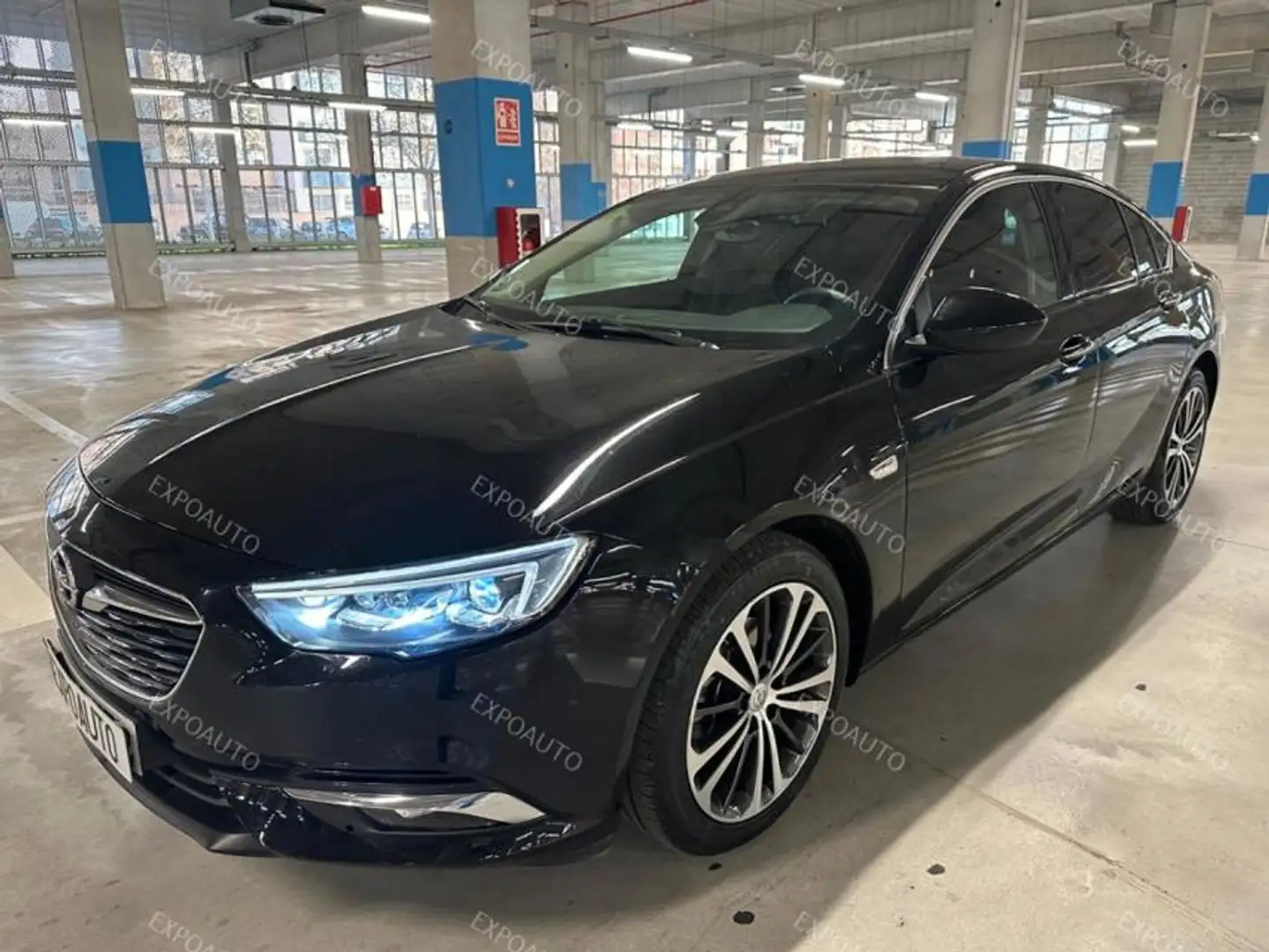 Opel Insignia ST 1.5 T XFT S&S Innovation 165 Negro - 2