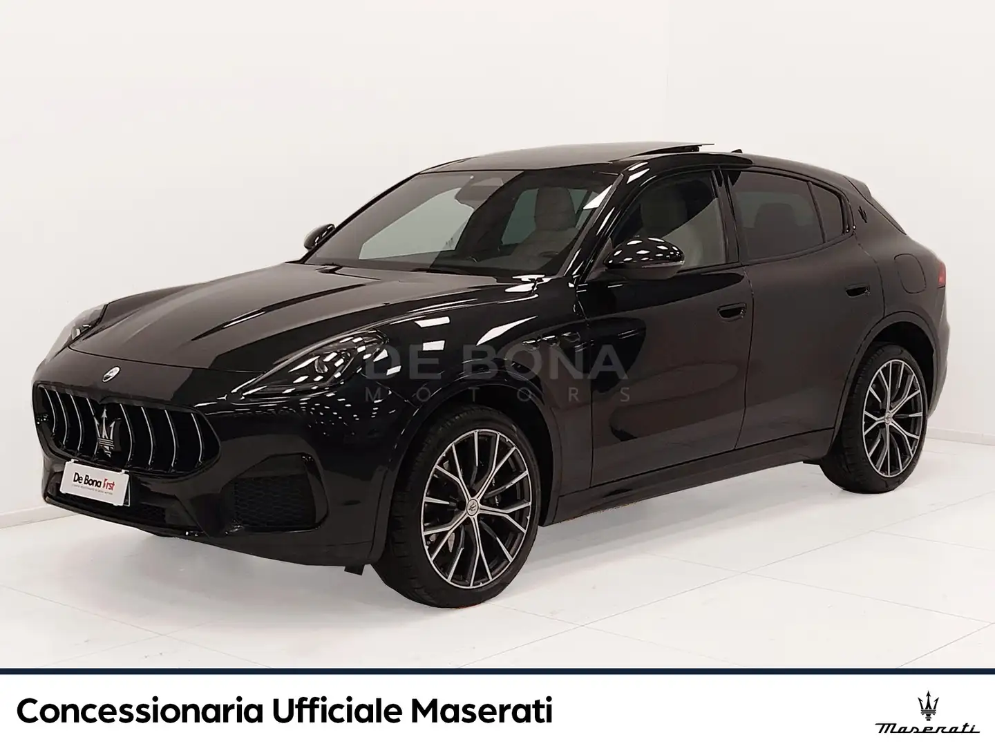 Maserati Grecale 2.0 mhev gt 300cv auto Nero - 1