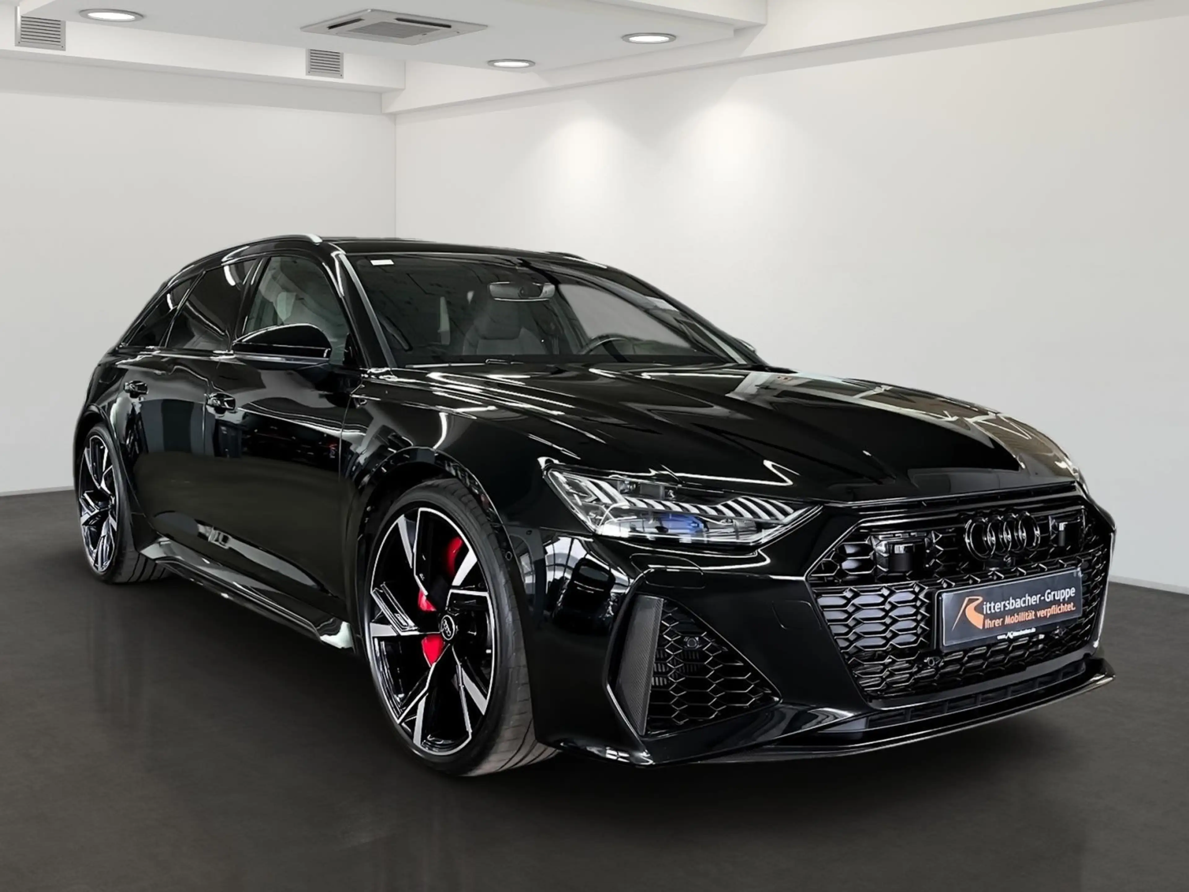 Audi RS6 RS6 Avant 4.0 TFSI quattro PANO B&O Stadt+Tour R — photo 3
