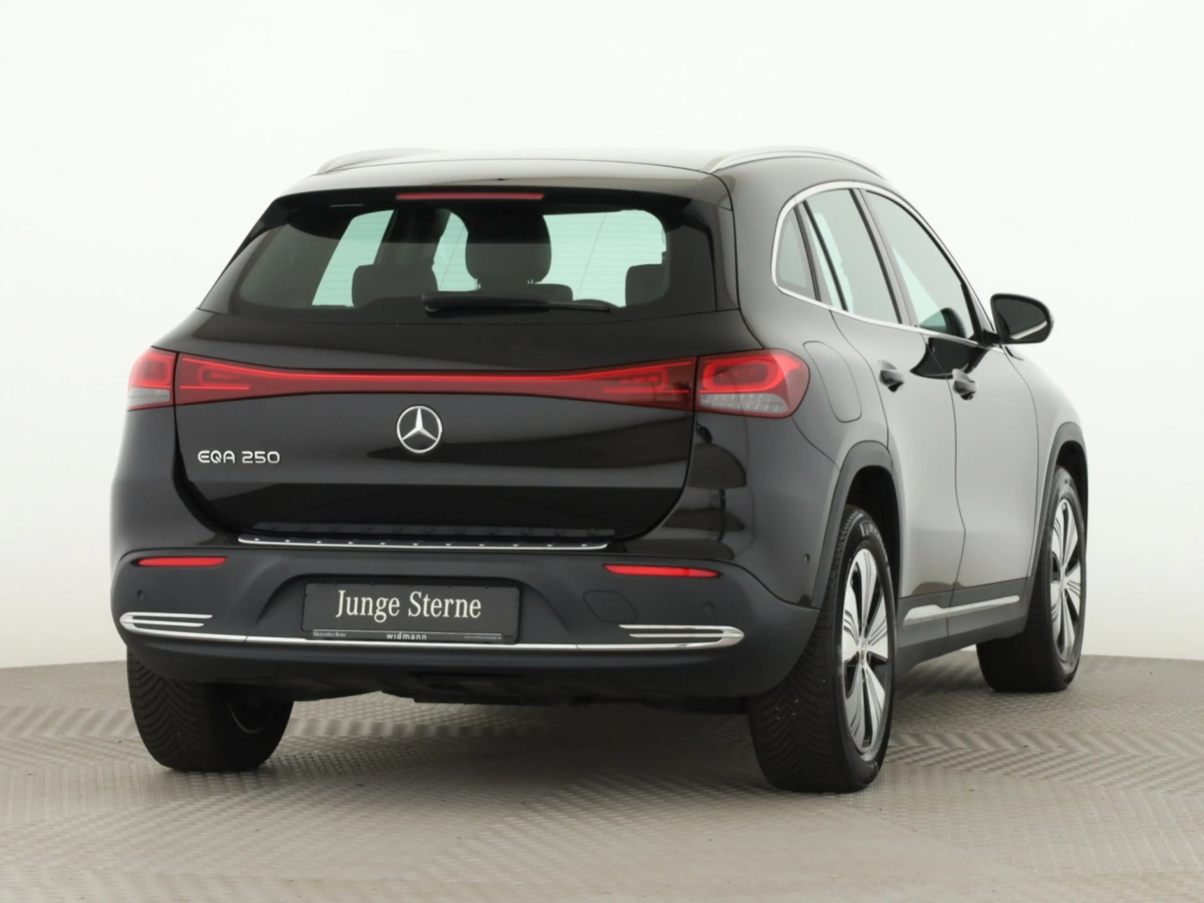 Mercedes-Benz EQA 250 *Progressive*AHK*Park-Assist*Kamera*LED* — photo 2
