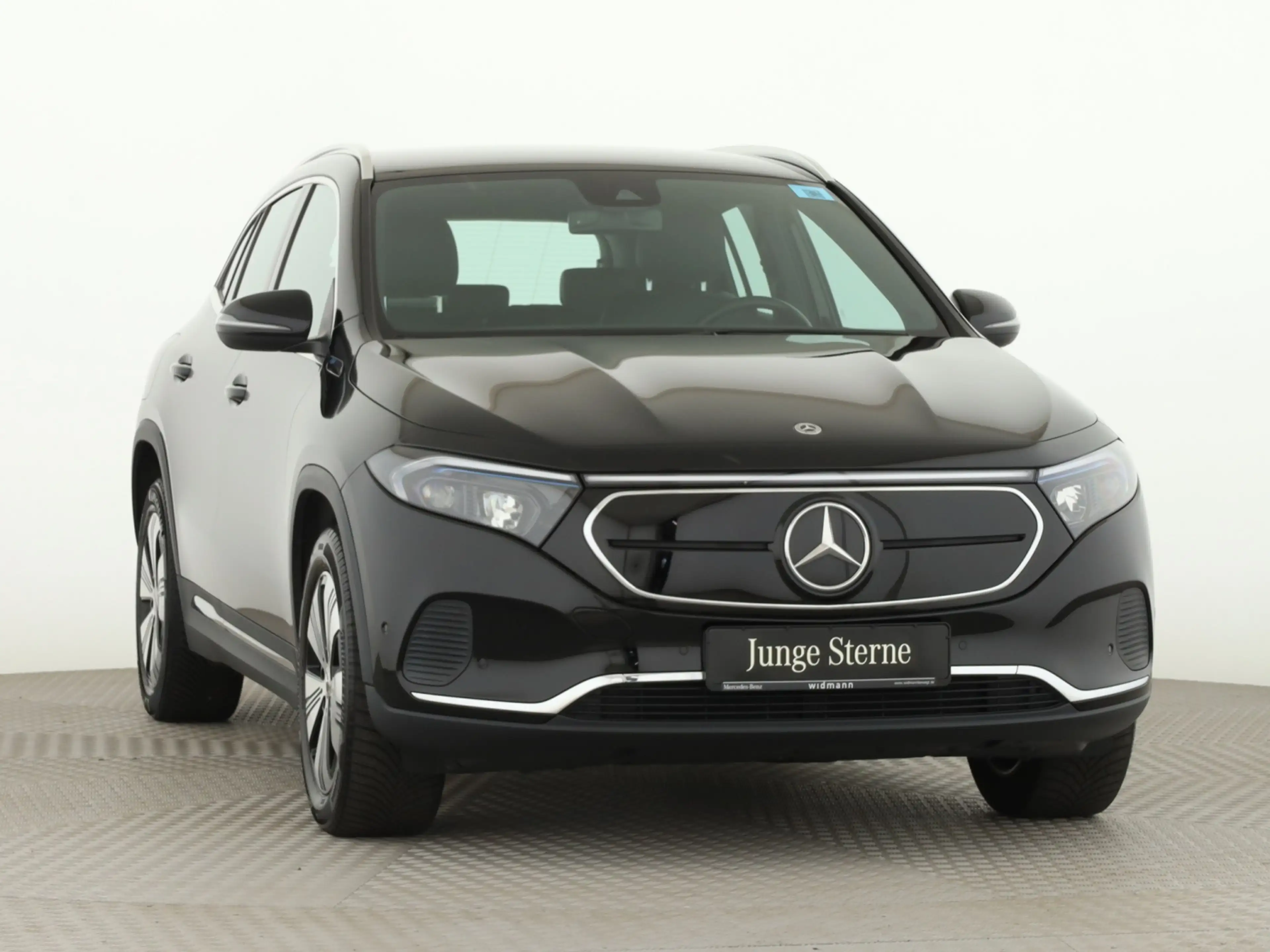 Mercedes-Benz EQA 250 *Progressive*AHK*Park-Assist*Kamera*LED* — photo 3