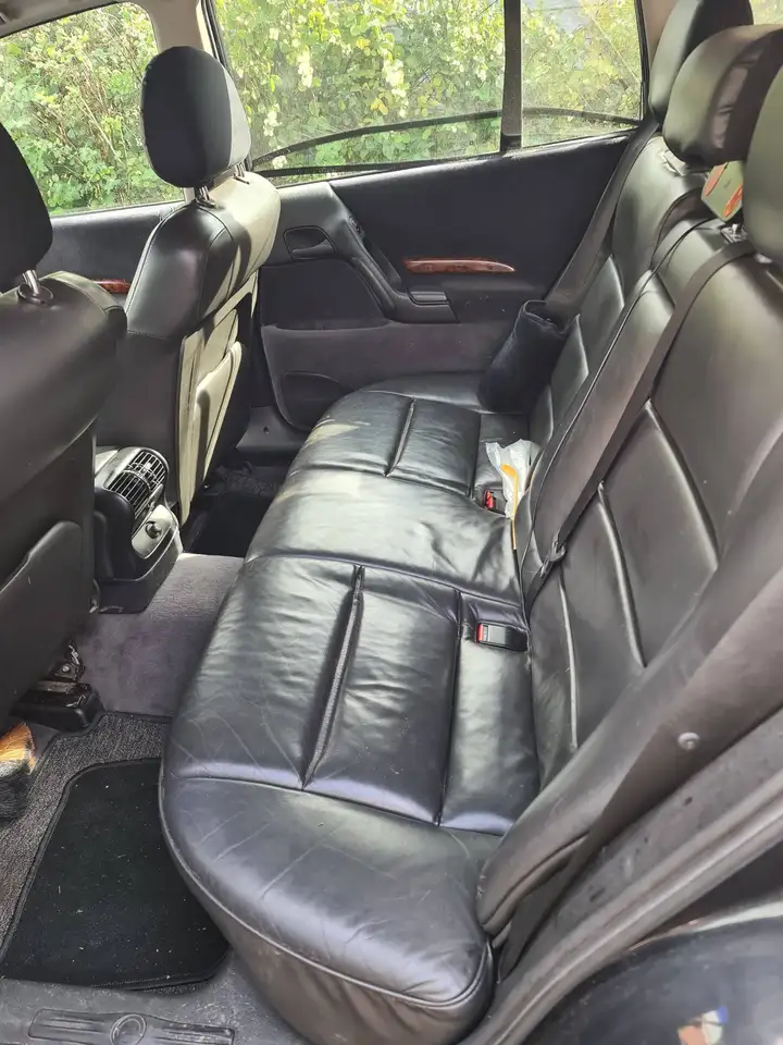 Opel Omega Caravan MV6, foto 10