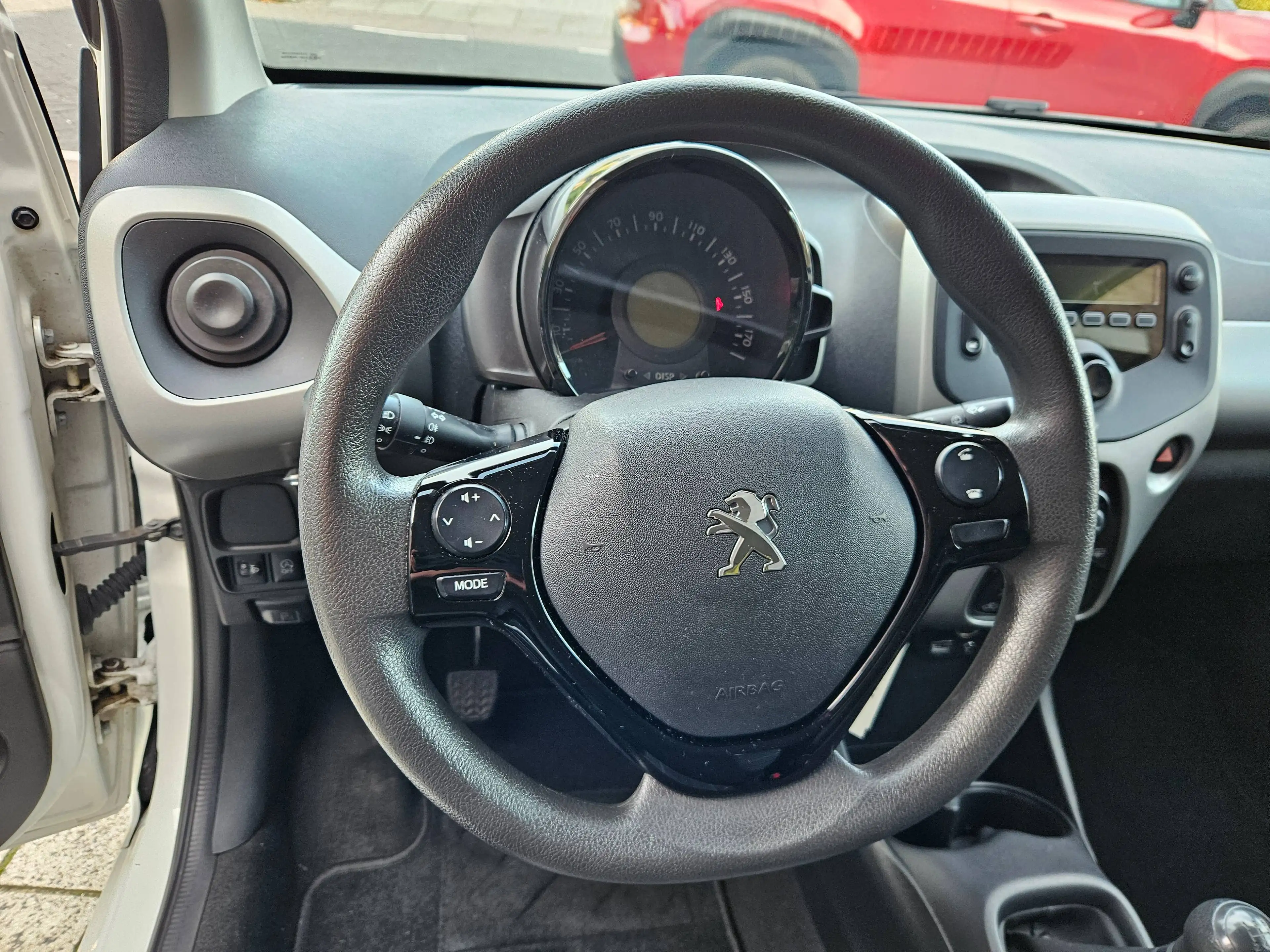 Peugeot 108 108 1.0 e-VTi Active — photo 12