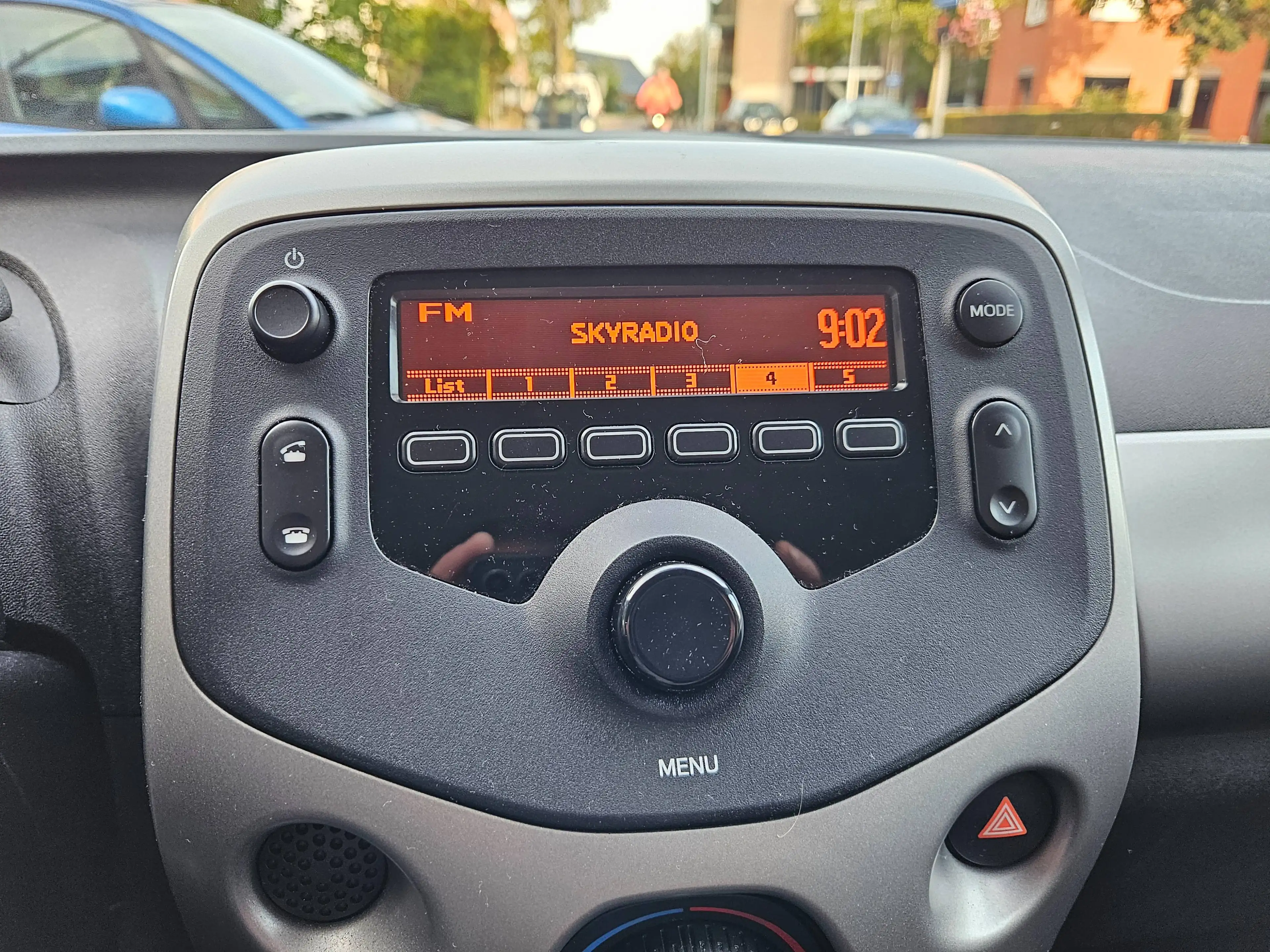 Peugeot 108 108 1.0 e-VTi Active — photo 15