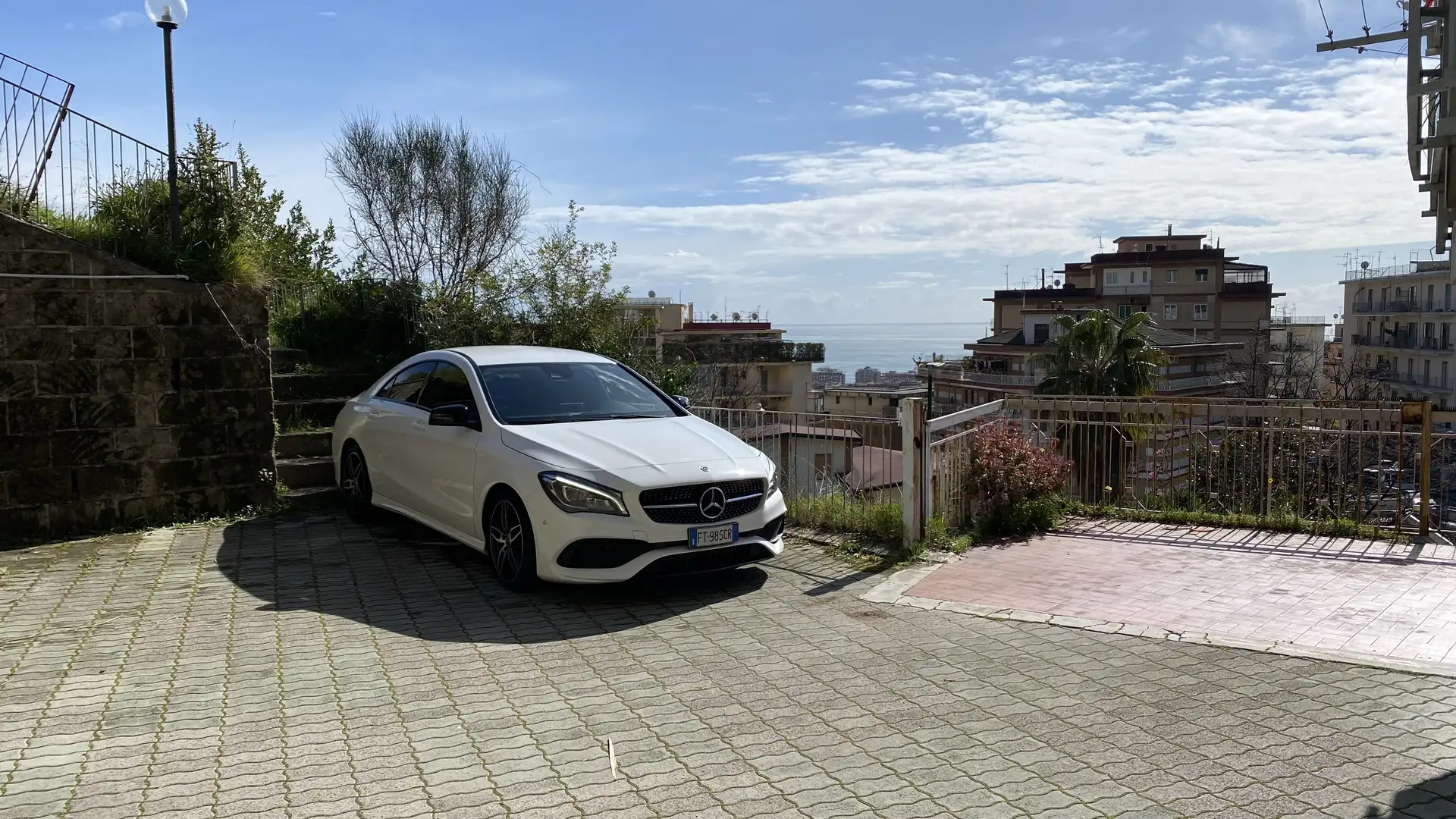 Mercedes-Benz CLA 200 d Premium 4matic auto FL - 1