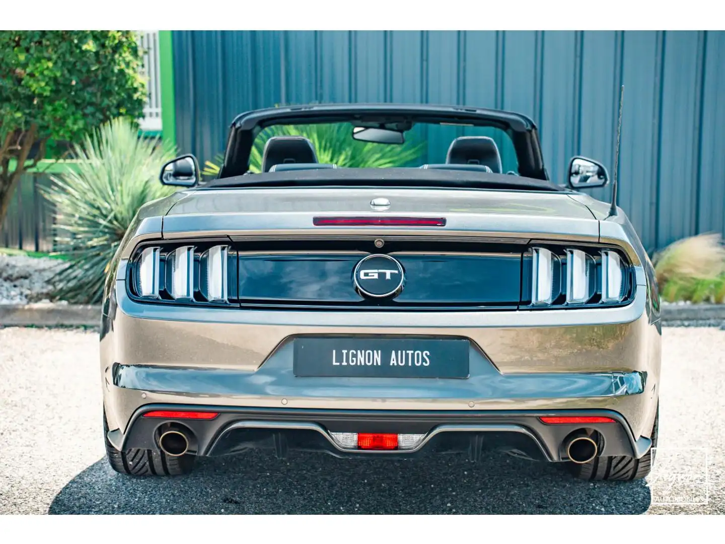 Ford Mustang Mustang 5.0 v8 GT Cabriolet 421 ch Boite Automatiq Gris - 2