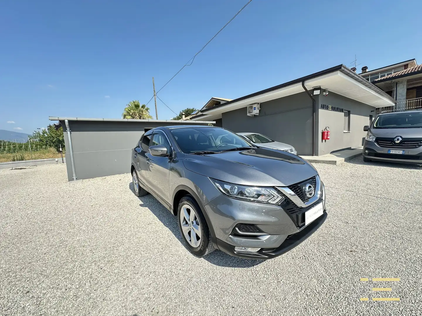 Nissan Qashqai 1.5 dCi 110 cv 123.007 km unico proprietario Grigio - 1