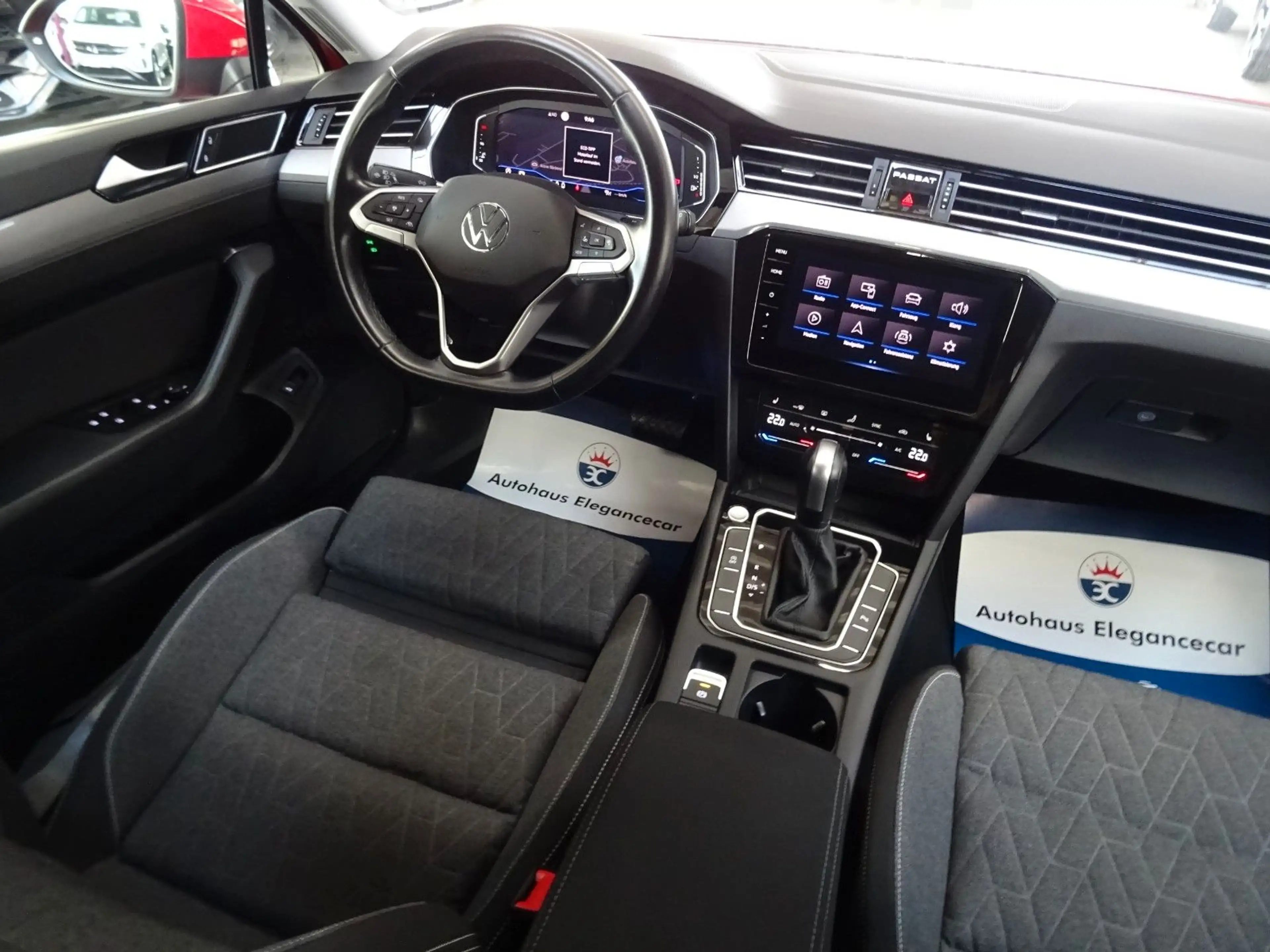 Volkswagen Passat Variant PASSAT 2.0 TDI CL.*DIGITAL*AHK*ACC*CAM*MASSAGE* — photo 3