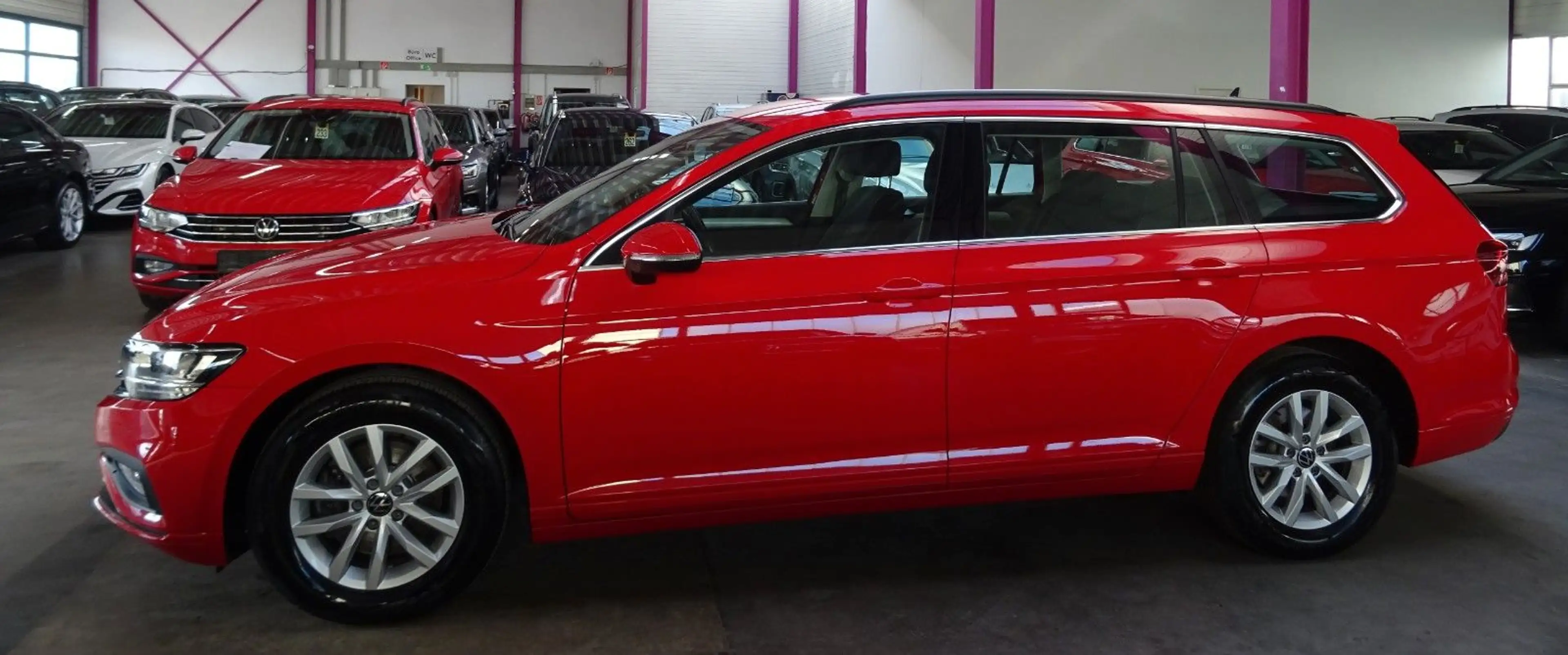 Volkswagen Passat Variant PASSAT 2.0 TDI CL.*DIGITAL*AHK*ACC*CAM*MASSAGE* — photo 2