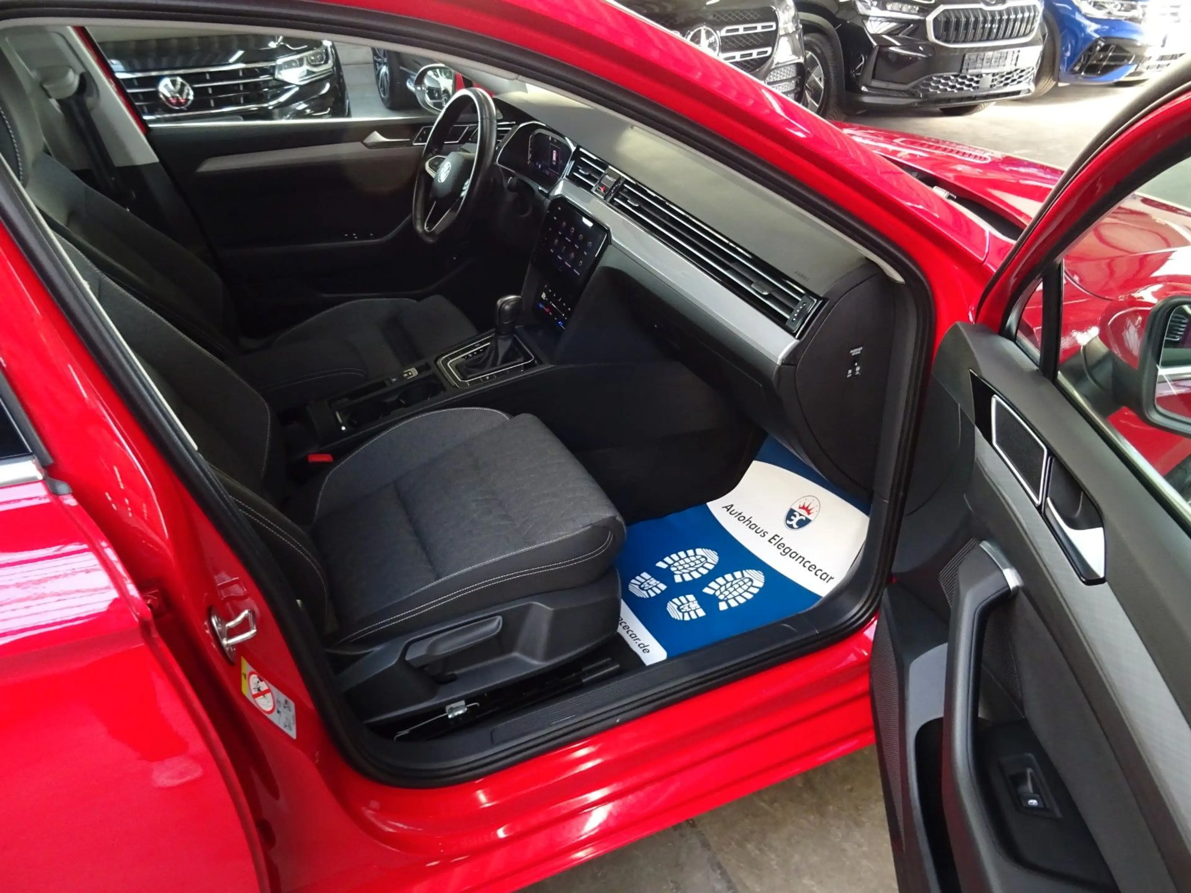 Volkswagen Passat Variant PASSAT 2.0 TDI CL.*DIGITAL*AHK*ACC*CAM*MASSAGE* — photo 9