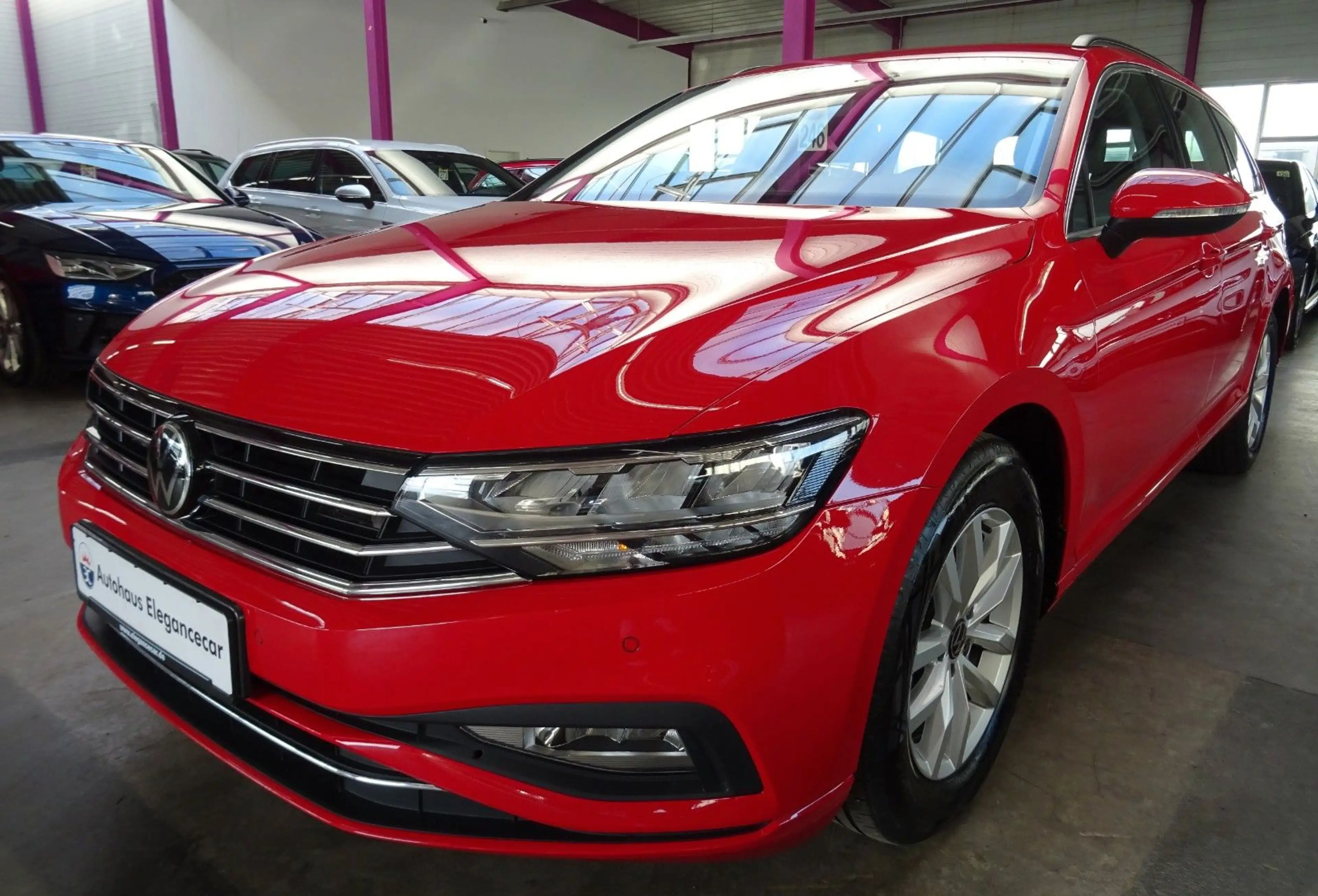Volkswagen Passat Variant PASSAT 2.0 TDI CL.*DIGITAL*AHK*ACC*CAM*MASSAGE*