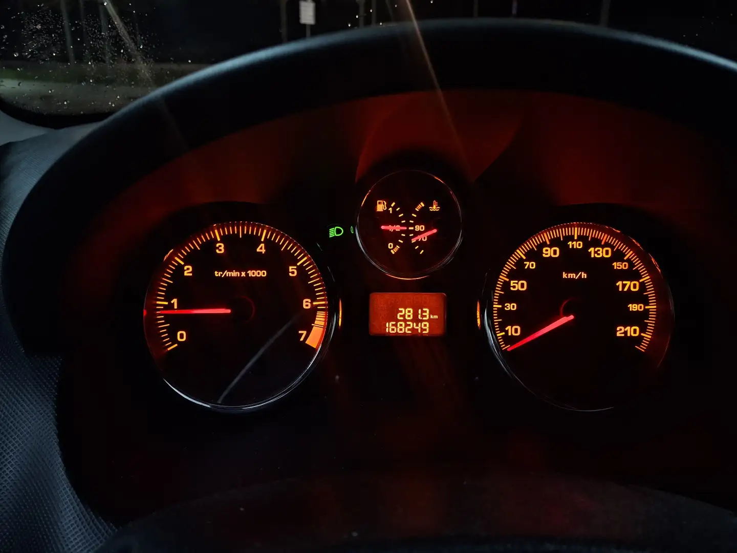 Peugeot 206 206+ 1.1i - 1