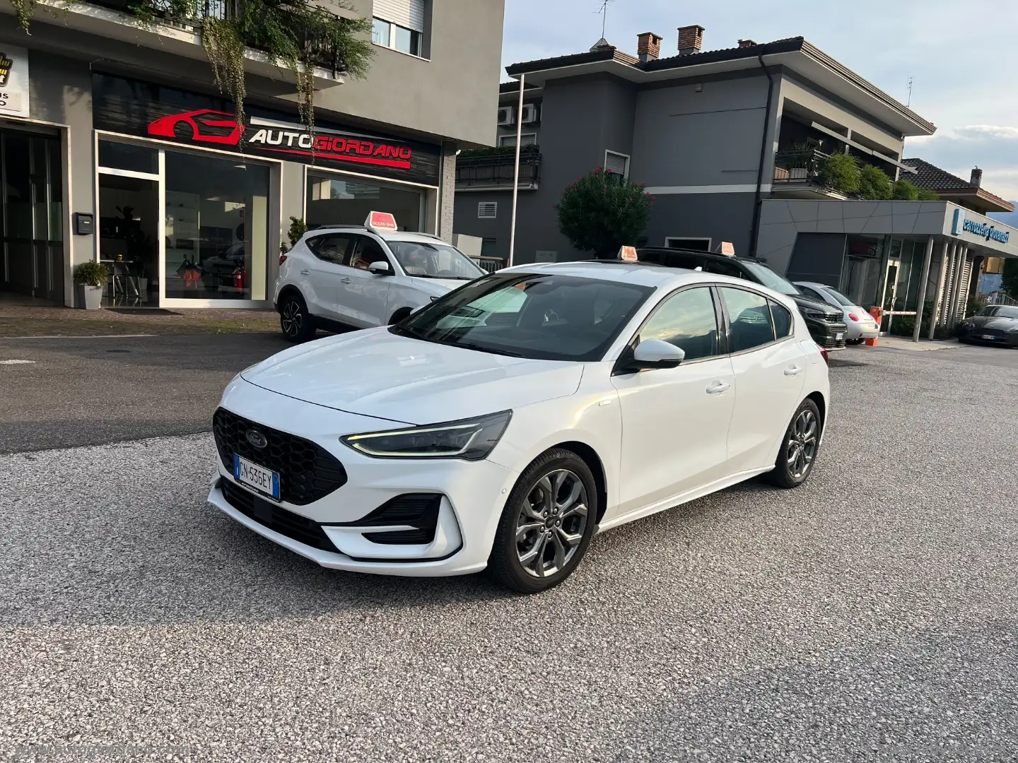 Ford Focus 1.0 EcoBoost 125 aut 5p.ST L.Co-P Blanc - 1