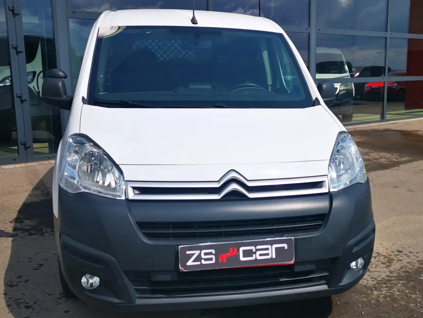 Citroen Berlingo BERLINGO  1.6 HDi 75 cv  CLUB Blanc - 2