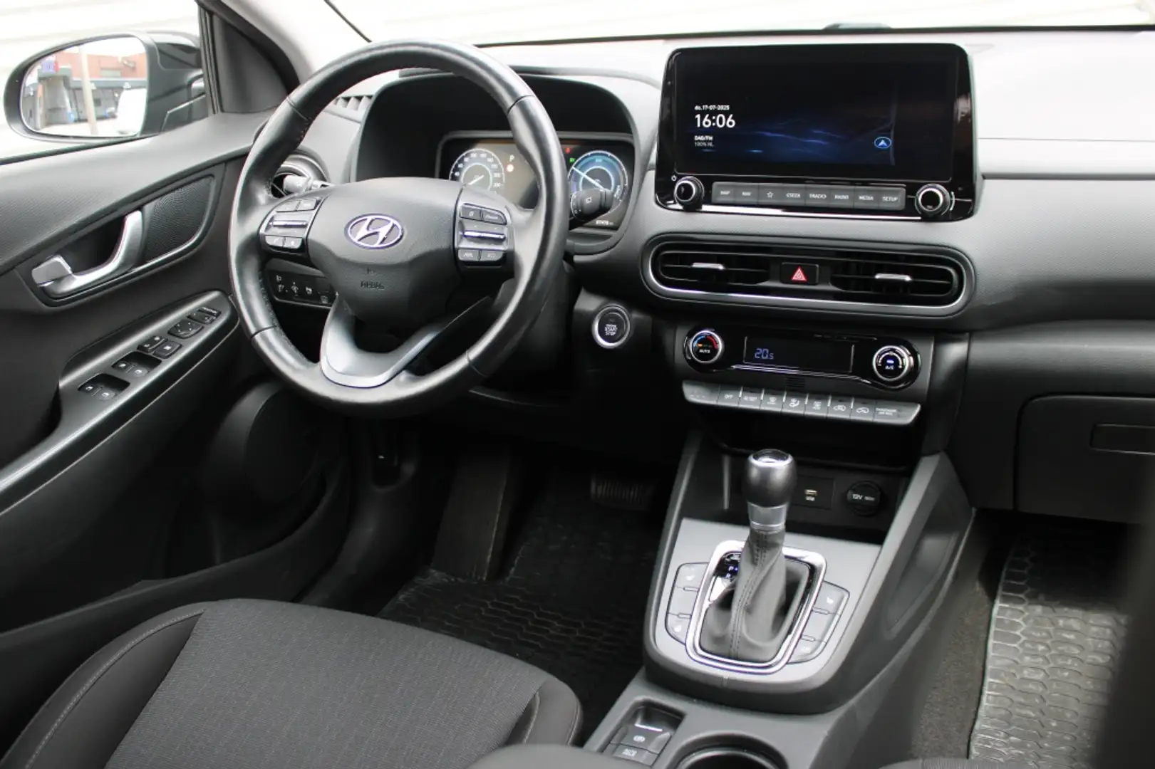 Hyundai KONA 1.6 GDI HEV Fashion | 18 Inch | Full Led | Stoel - Zwart - 2