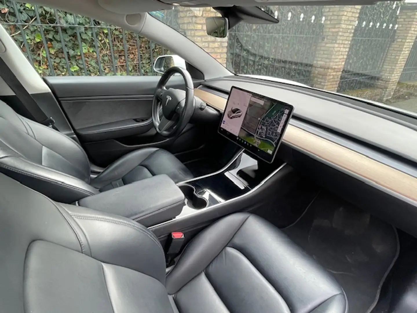 Tesla Model 3 Long Range AWD 75 kWh / 108.450 km/ 2019 Wit - 2