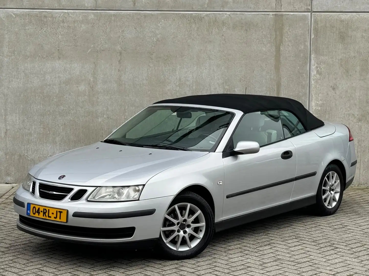 Saab 9-3 Cabrio 1.8 T 110KW Cabrio AUT 2005 Grijs NWE APK|N Gris - 2