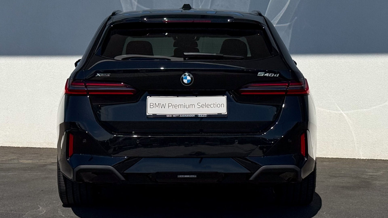 BMW 540 d xDrive — photo 5