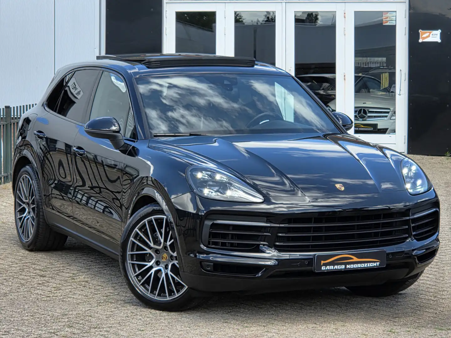 Porsche Cayenne 3.0 PANORAMADAK|CAMERA 360|2X ELEKTRISCHE STOELEN| Noir - 2