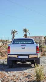 Hilux 2.5 Pick Up Doble Cabina Estandar