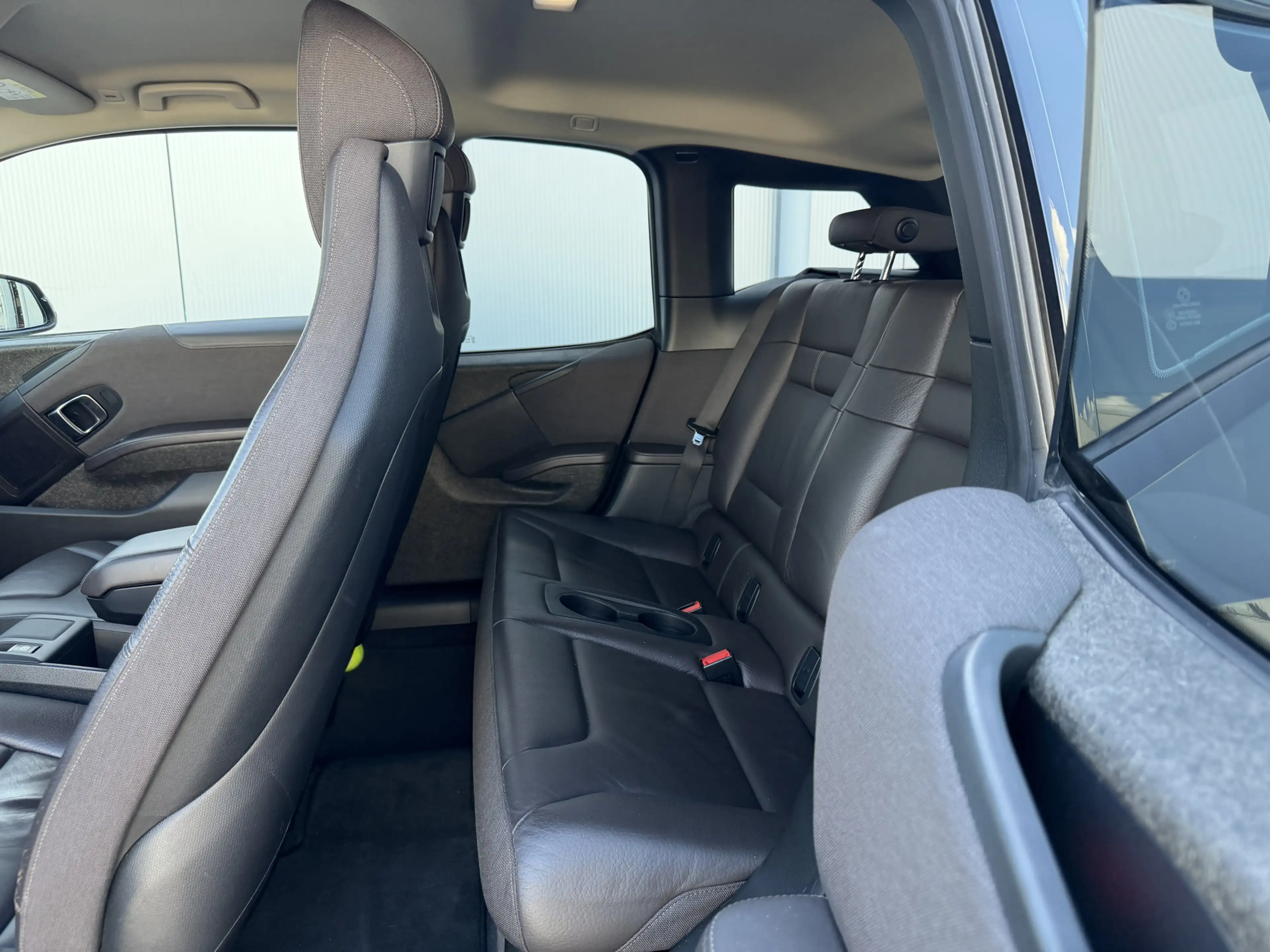 BMW i3 Basis Comfort 22 kWh — photo 13
