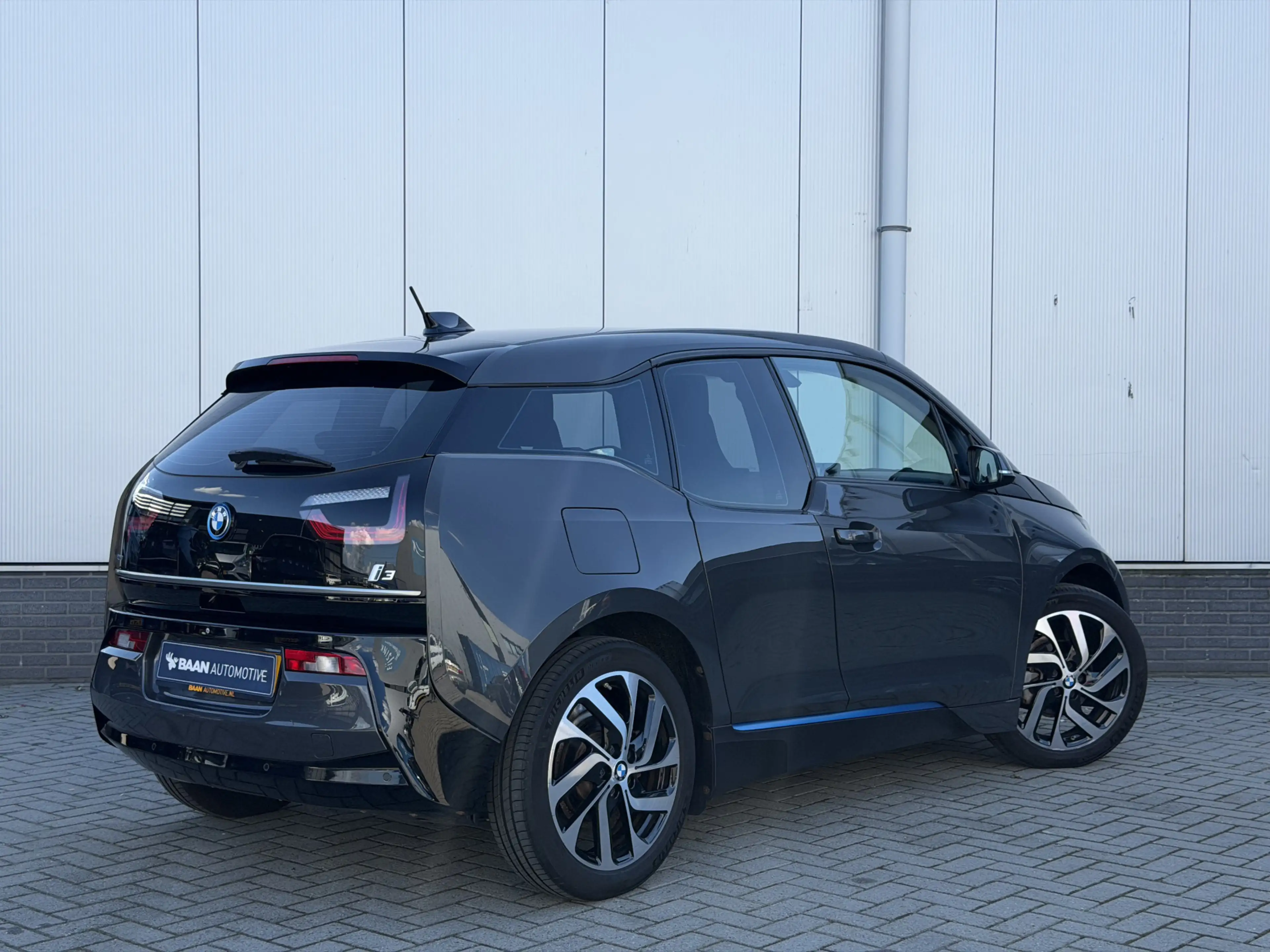 BMW i3 Basis Comfort 22 kWh — photo 10