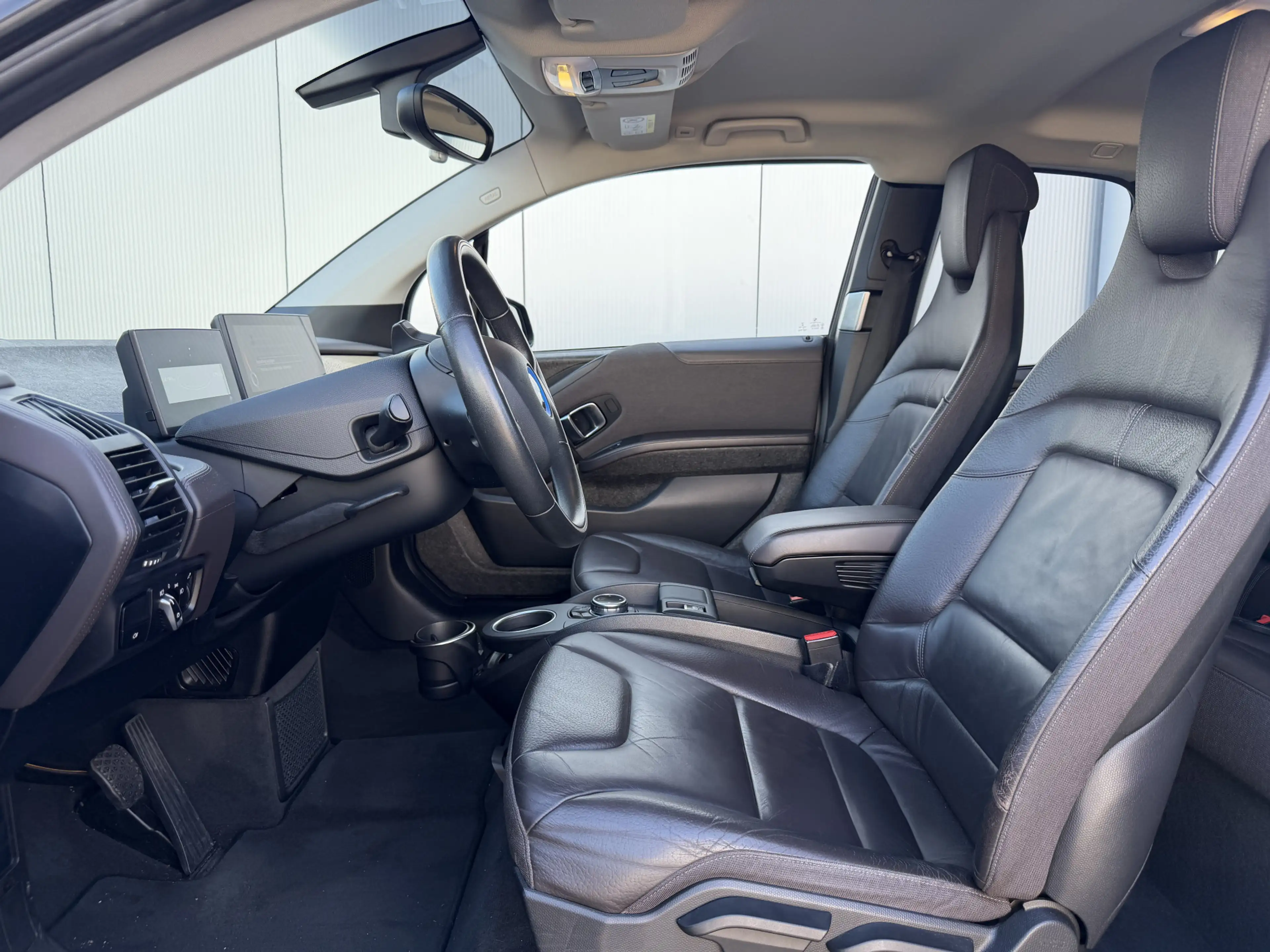BMW i3 Basis Comfort 22 kWh — photo 11