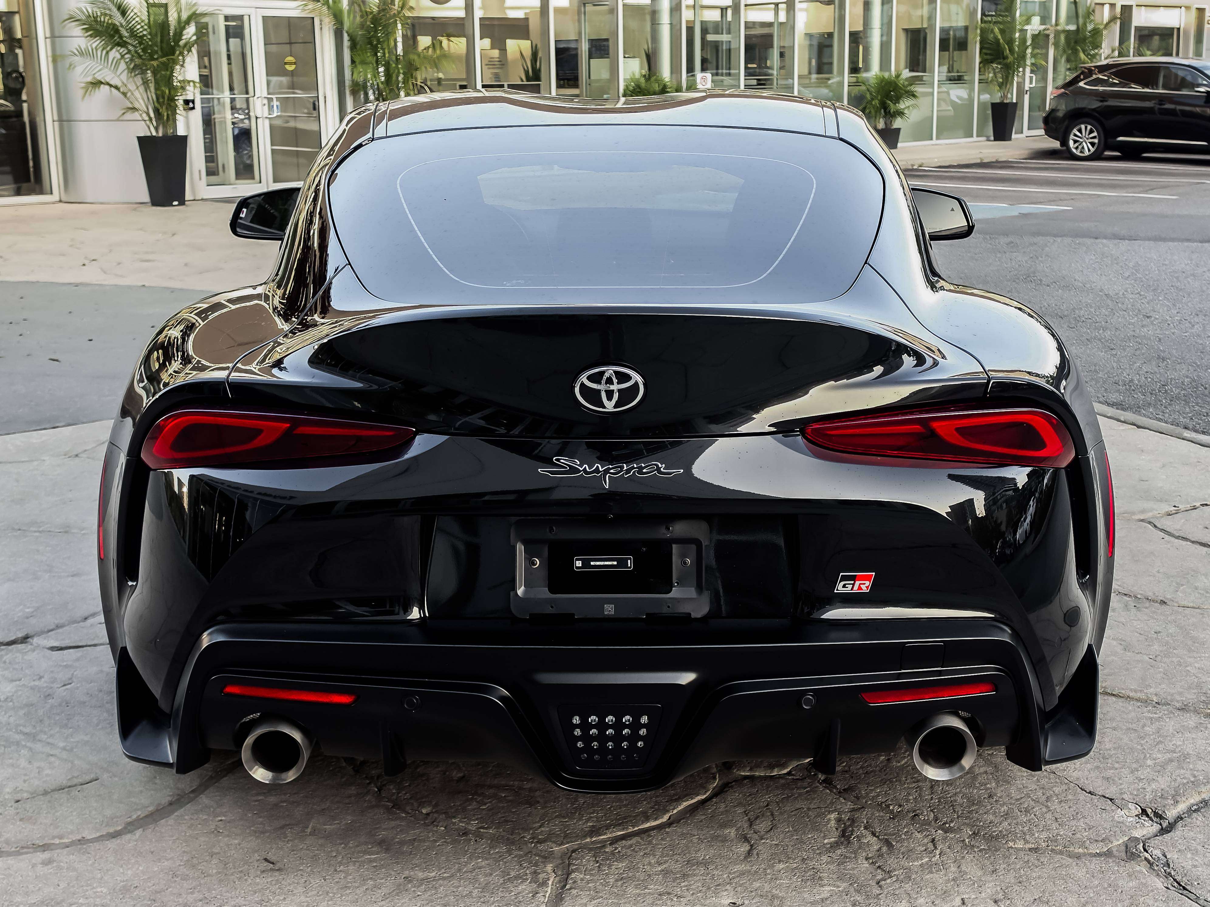 2024 Toyota GR Supra 6 Speed | Accident Free! | Leather — снимка 1