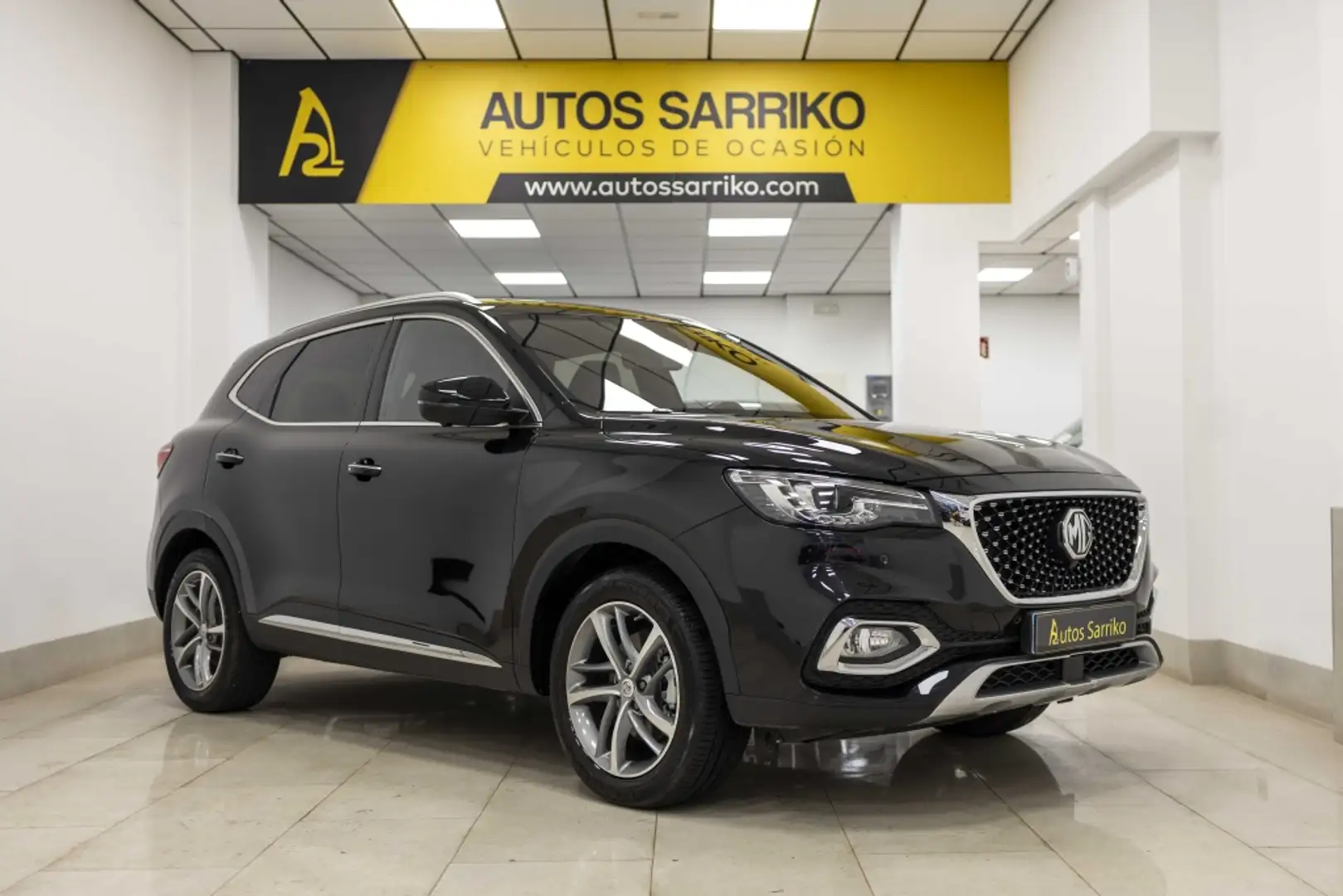 MG HS 1.5 T-GDI Luxury Aut. Nero - 1